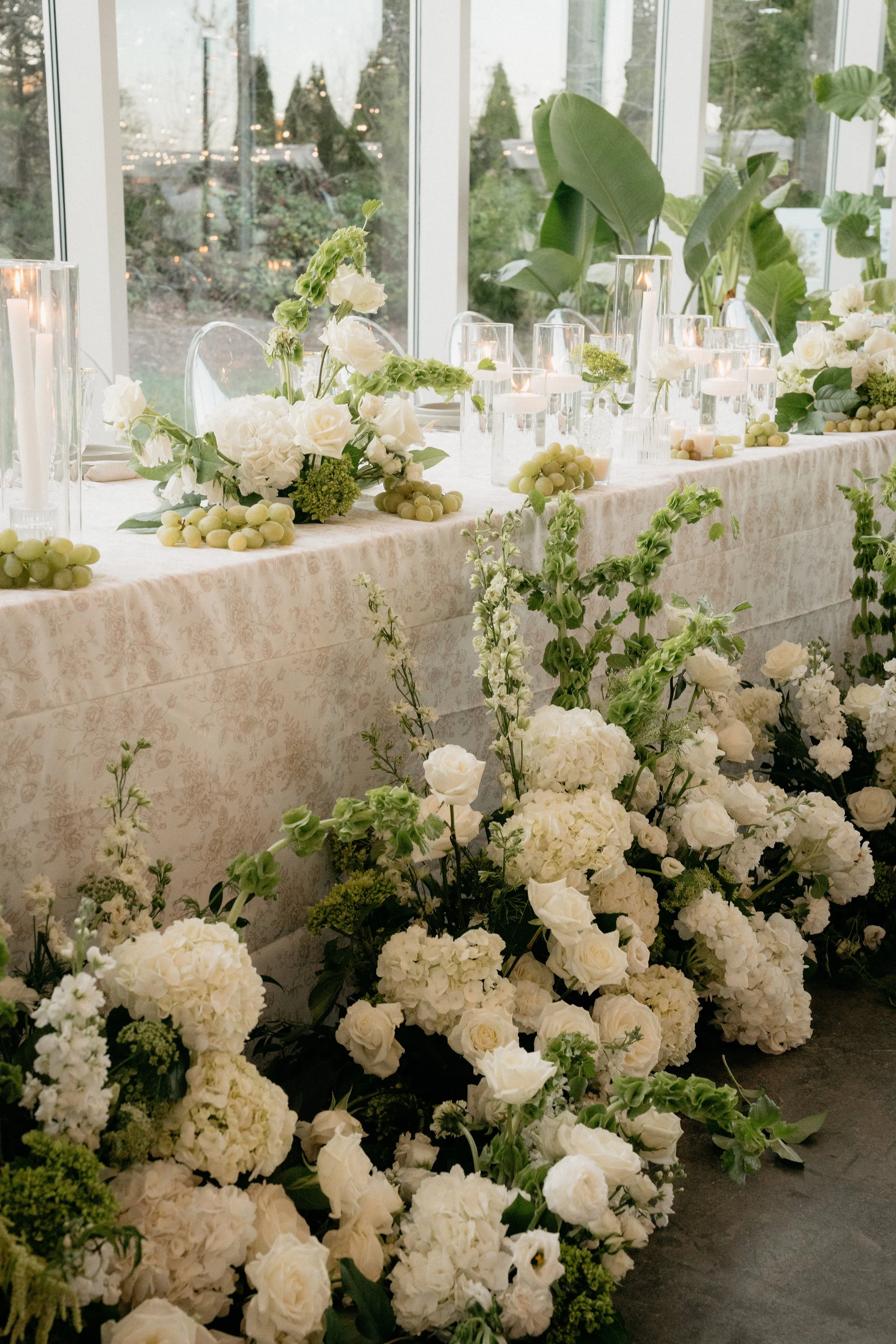 The Art of Selecting the Perfect Wedding Color Palette