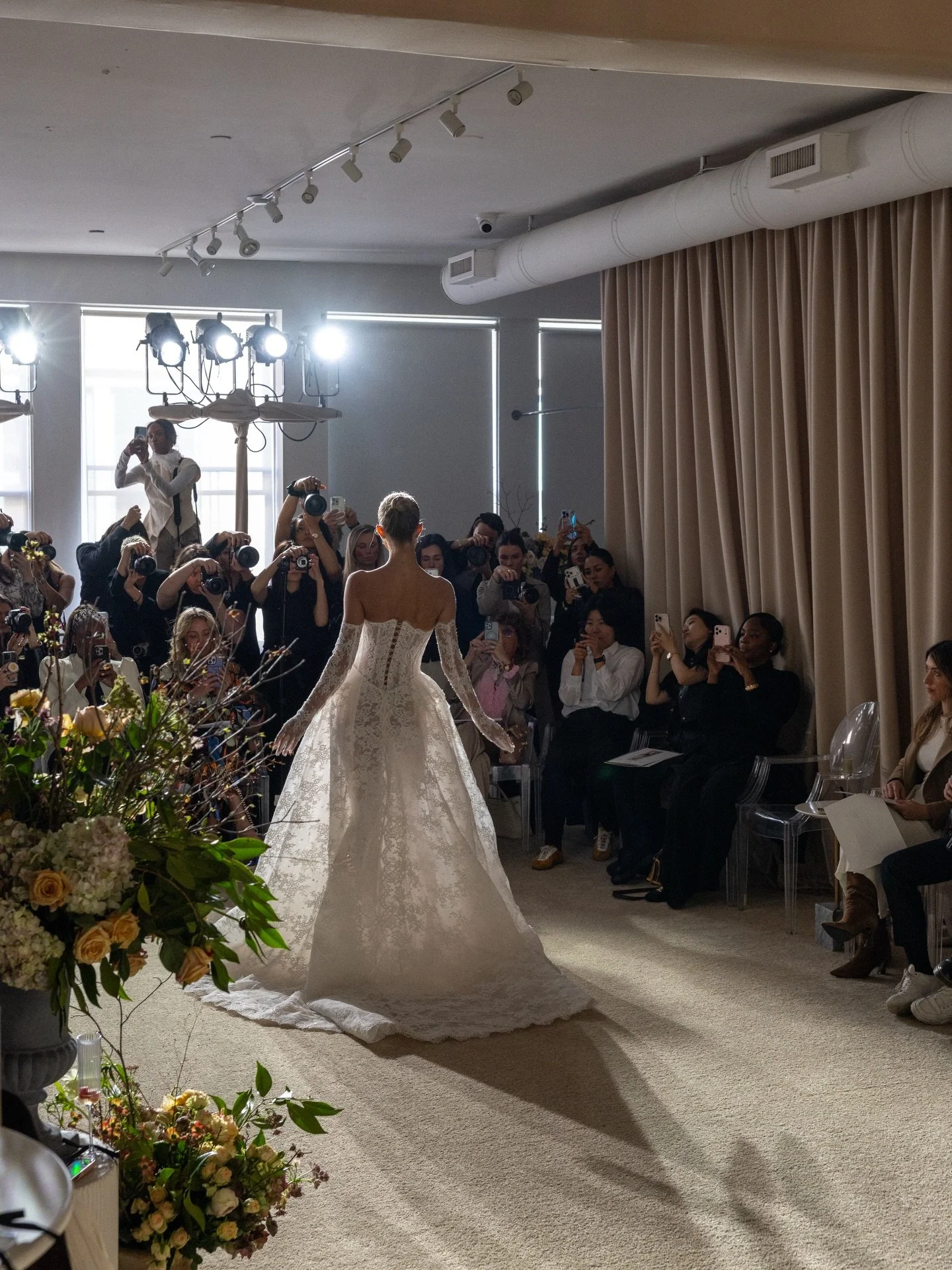 ATELIER HOLMES - The House of BERTA SS27&rsquo;

#nybfw #atelierholmes #weddingphotography #berta #bertaprivee