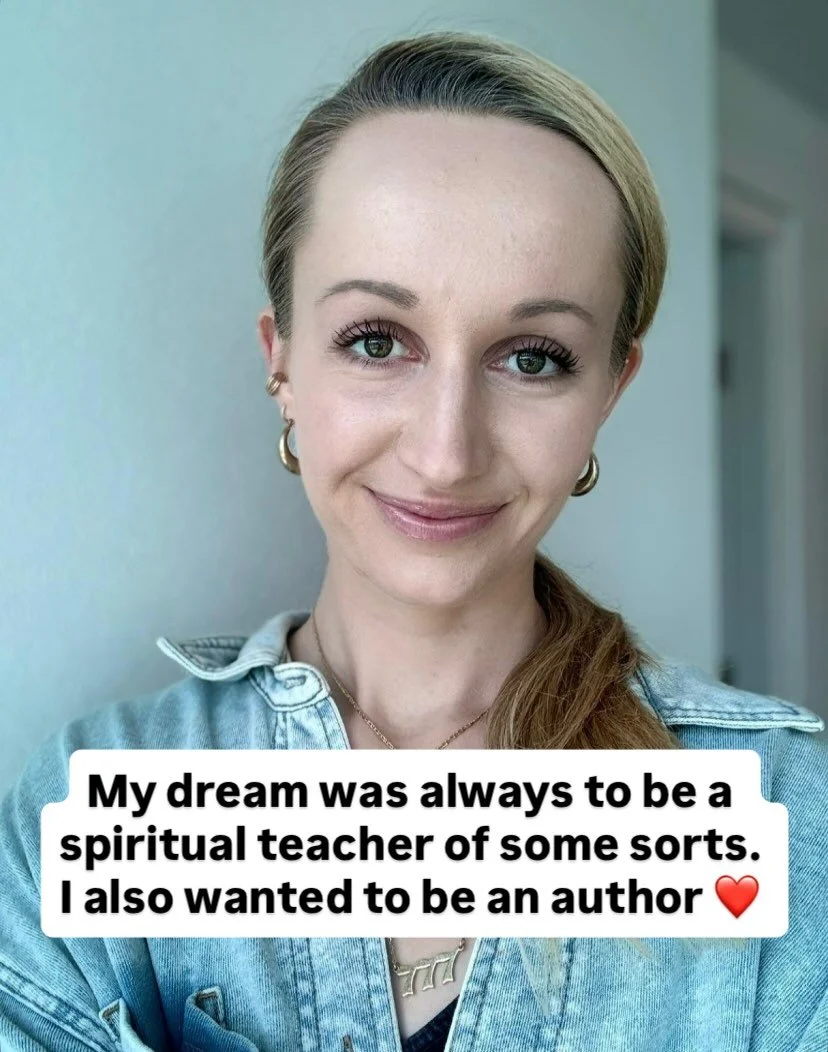 When you get quiet enough to hear your own heart, everything starts to shift. Your intuition already knows the way, it&rsquo;s just waiting for you to trust it 🔮

You can get my class, Intuition Activation, at the link in my bio! ✨

#intuitivesofins