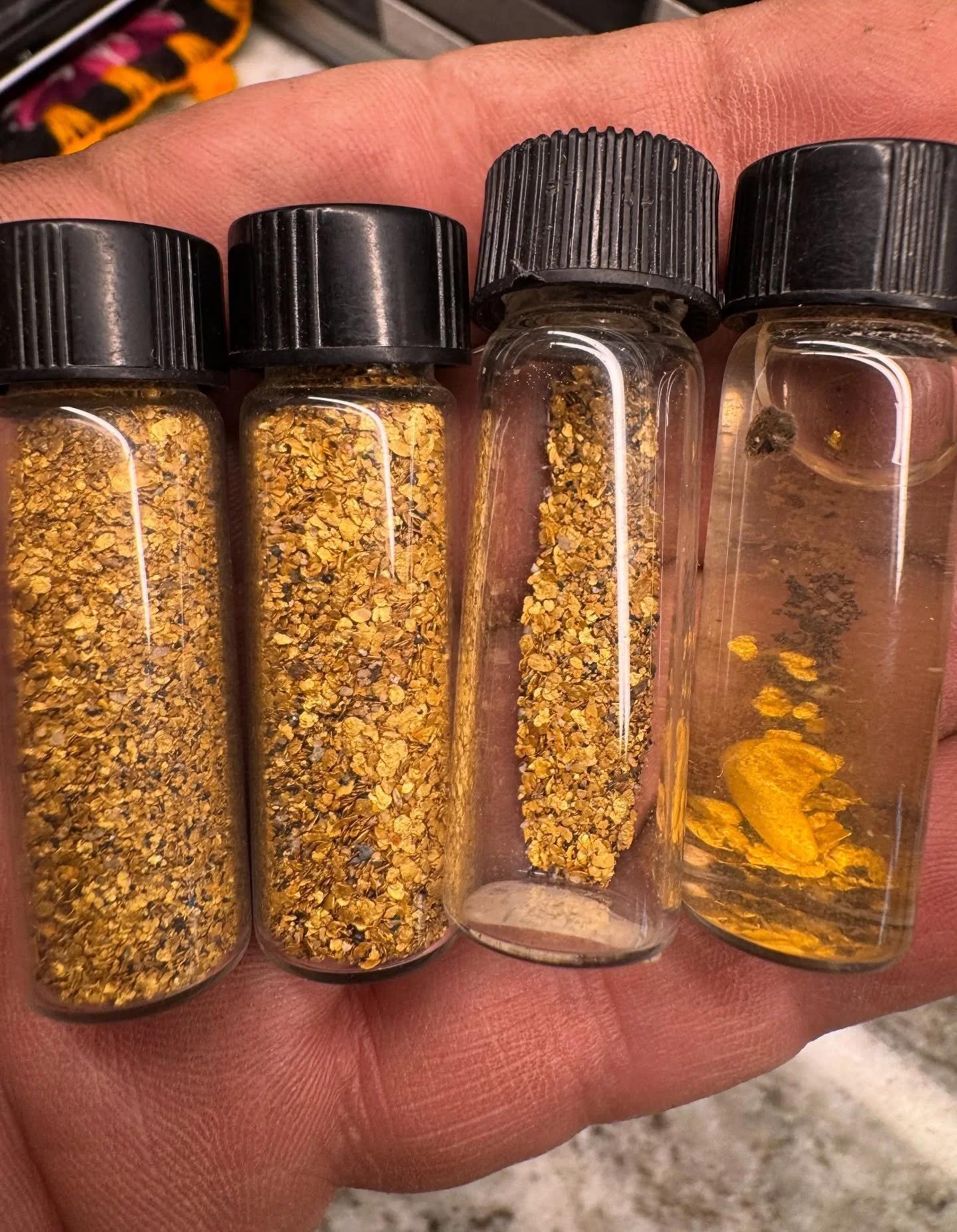 In honor of California&rsquo;s 175th anniversary and &ldquo;Todd Bracken Day&rdquo;, we&rsquo;re sharing some recent pictures from the gold mine. What questions do you have about our process and haul of gold flakes (future rings)?
#californiagold #ha