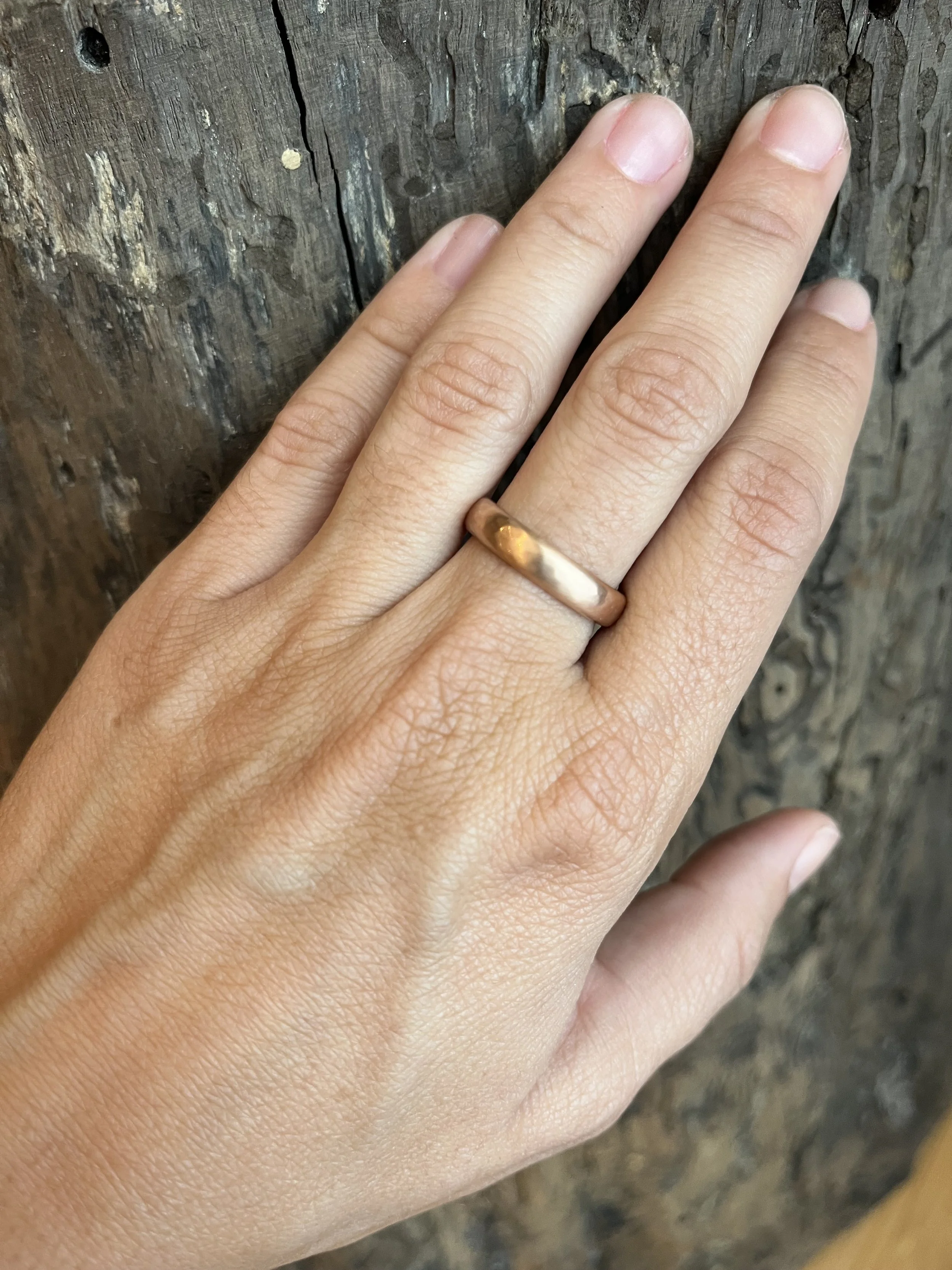 rose-gold-wedding-band-7.jpeg