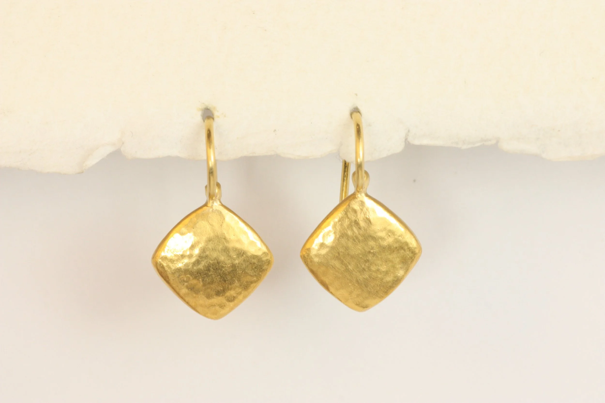 Cushion Disc Earrings