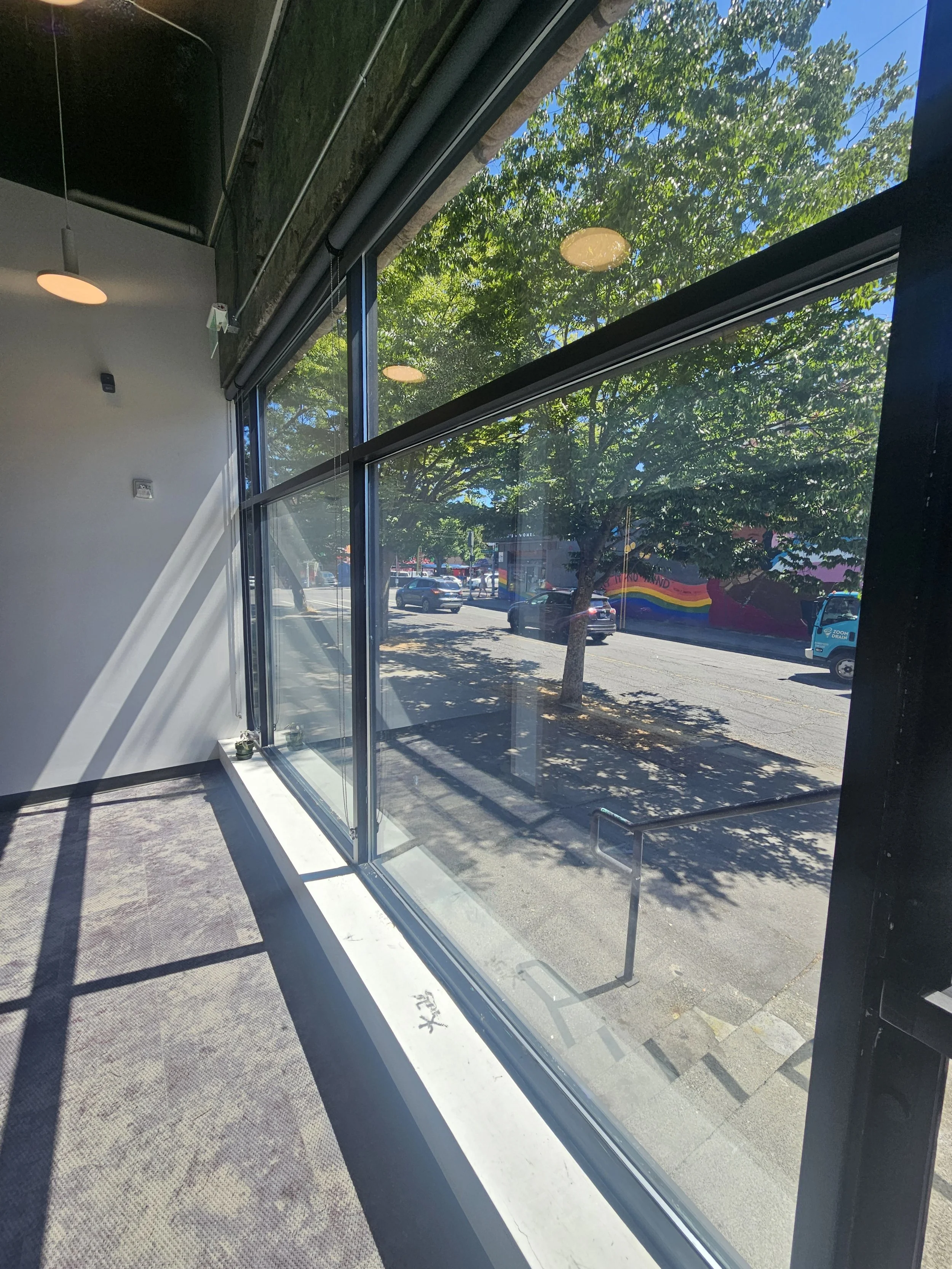 Store Front Glass Repalcement.jpg