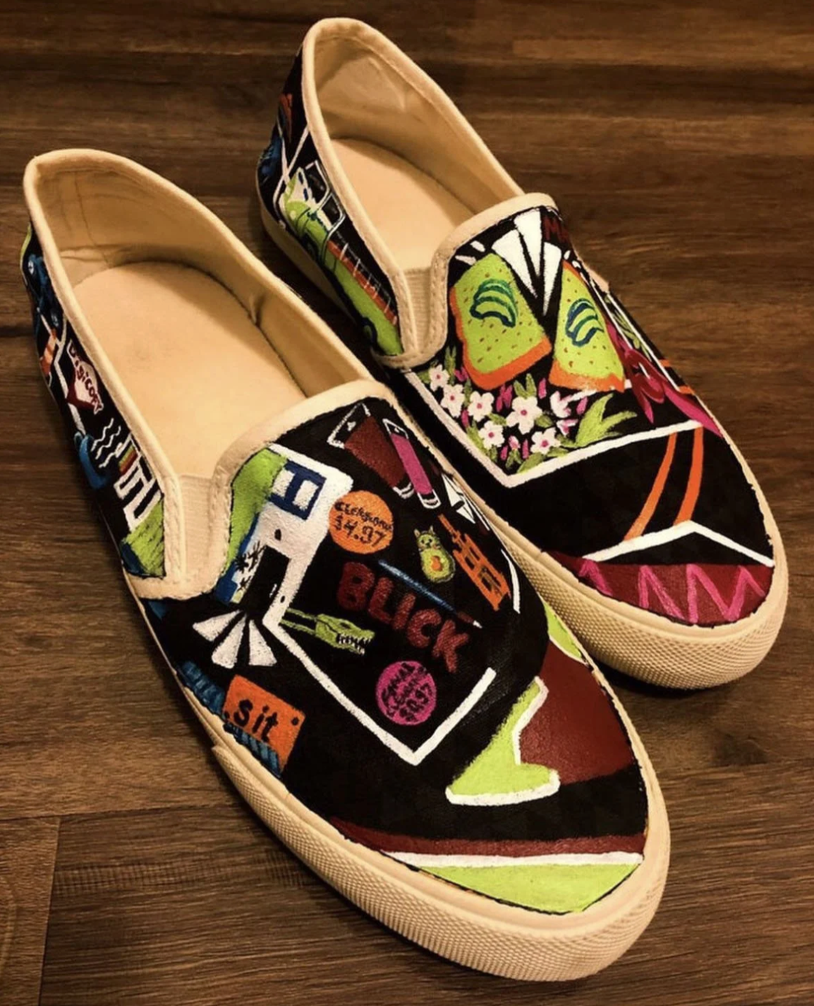  Emma Rarick. 
"Walk In My Shoes",
2019, 
acrylic painted shoes.