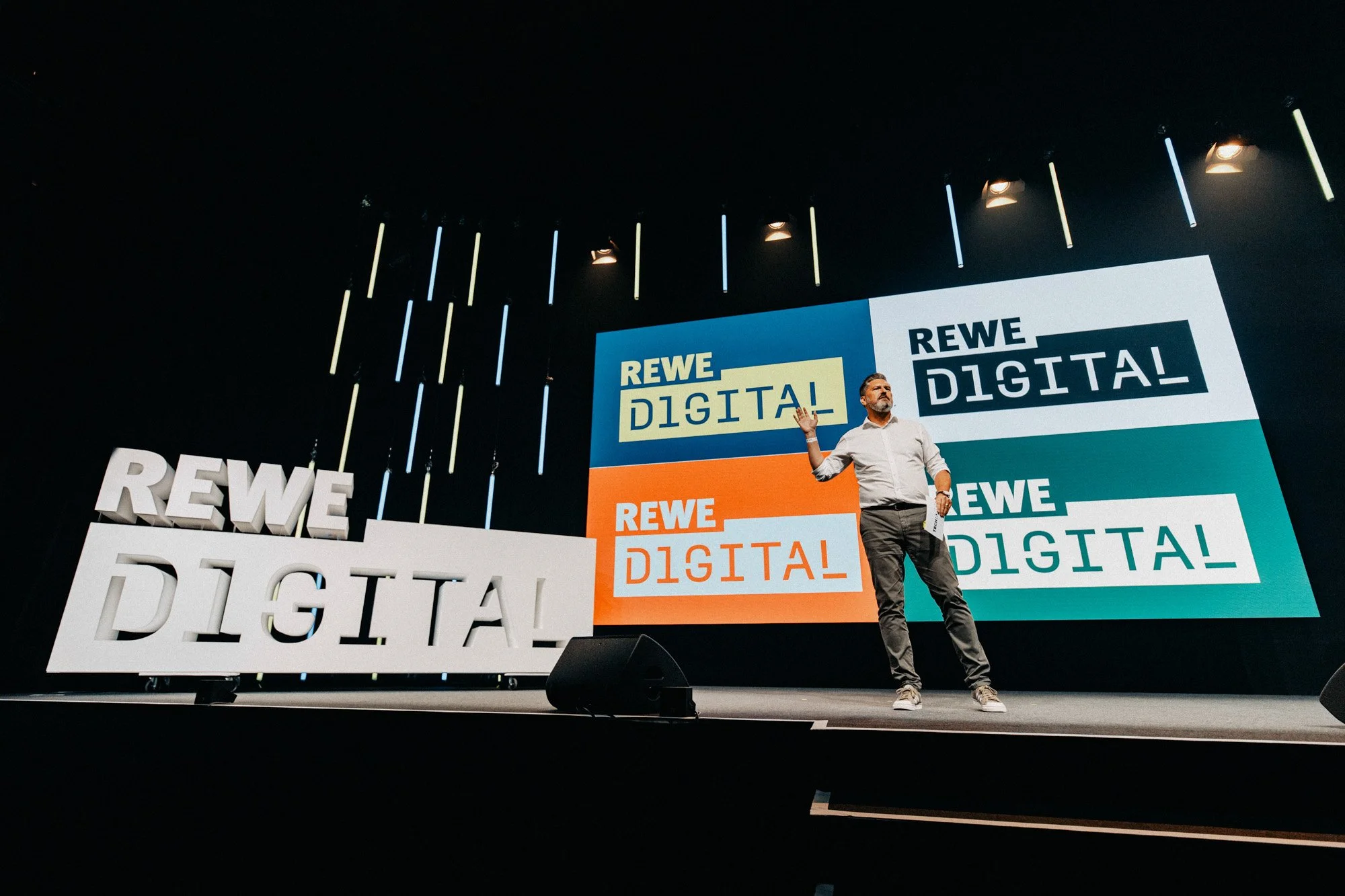 Rewe_Techhuddle_BringITHome-338.jpg