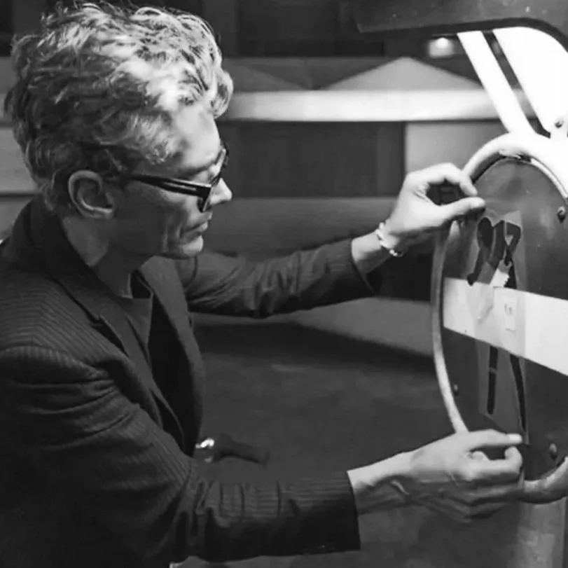 Clet Abraham - Street Artist