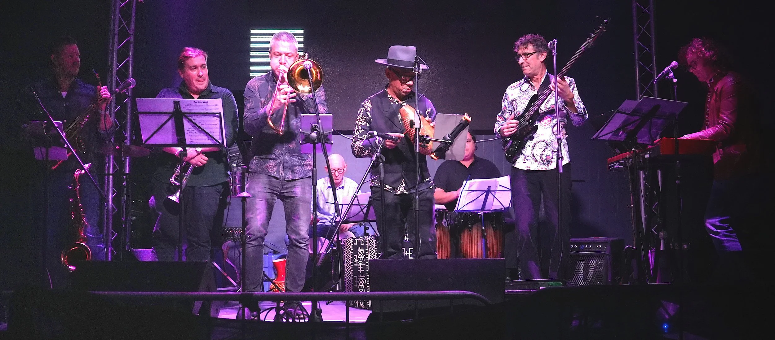 Saturday 5th Sept: The Mantecas at Guildford Castle