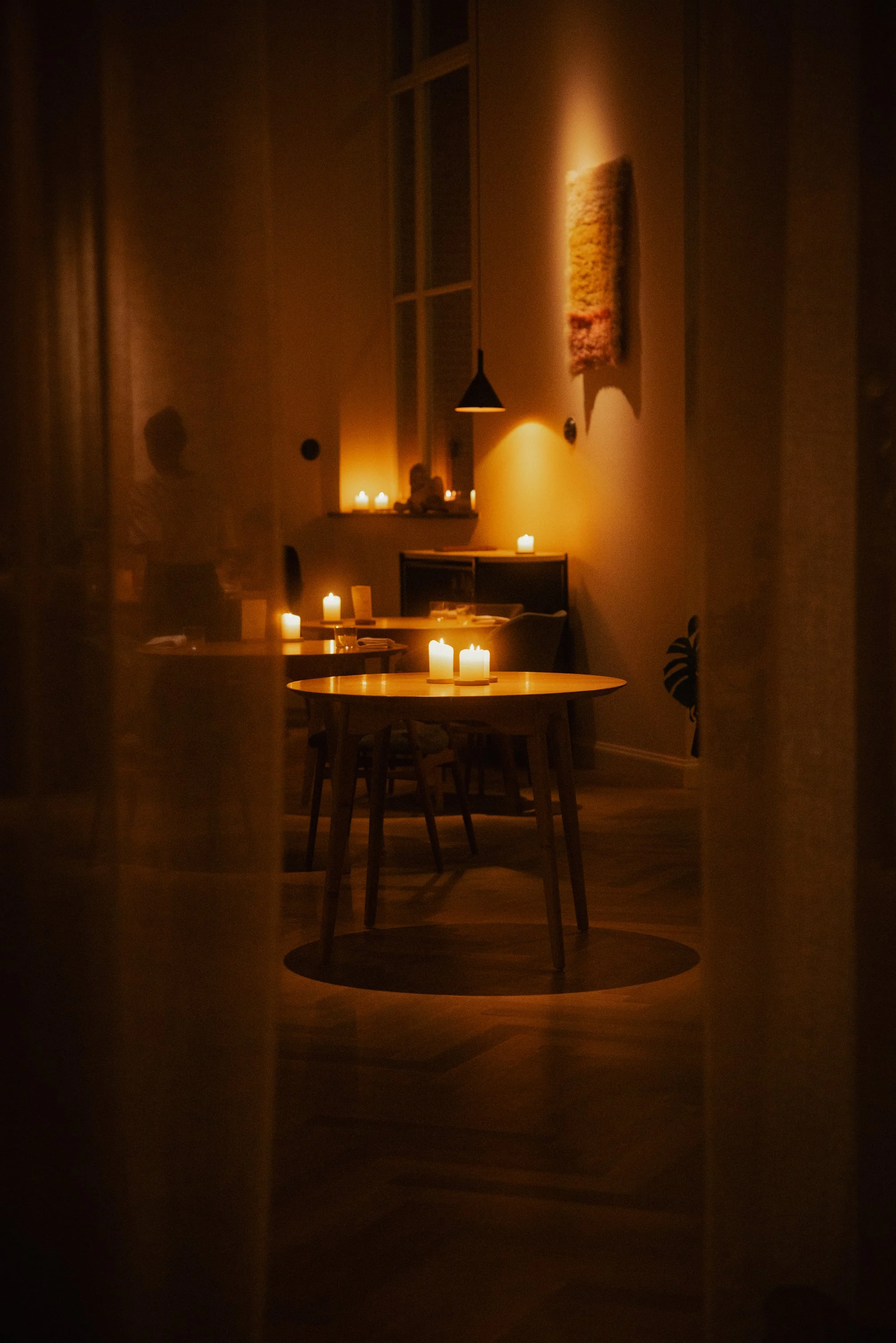 Neon_250925_098.jpg