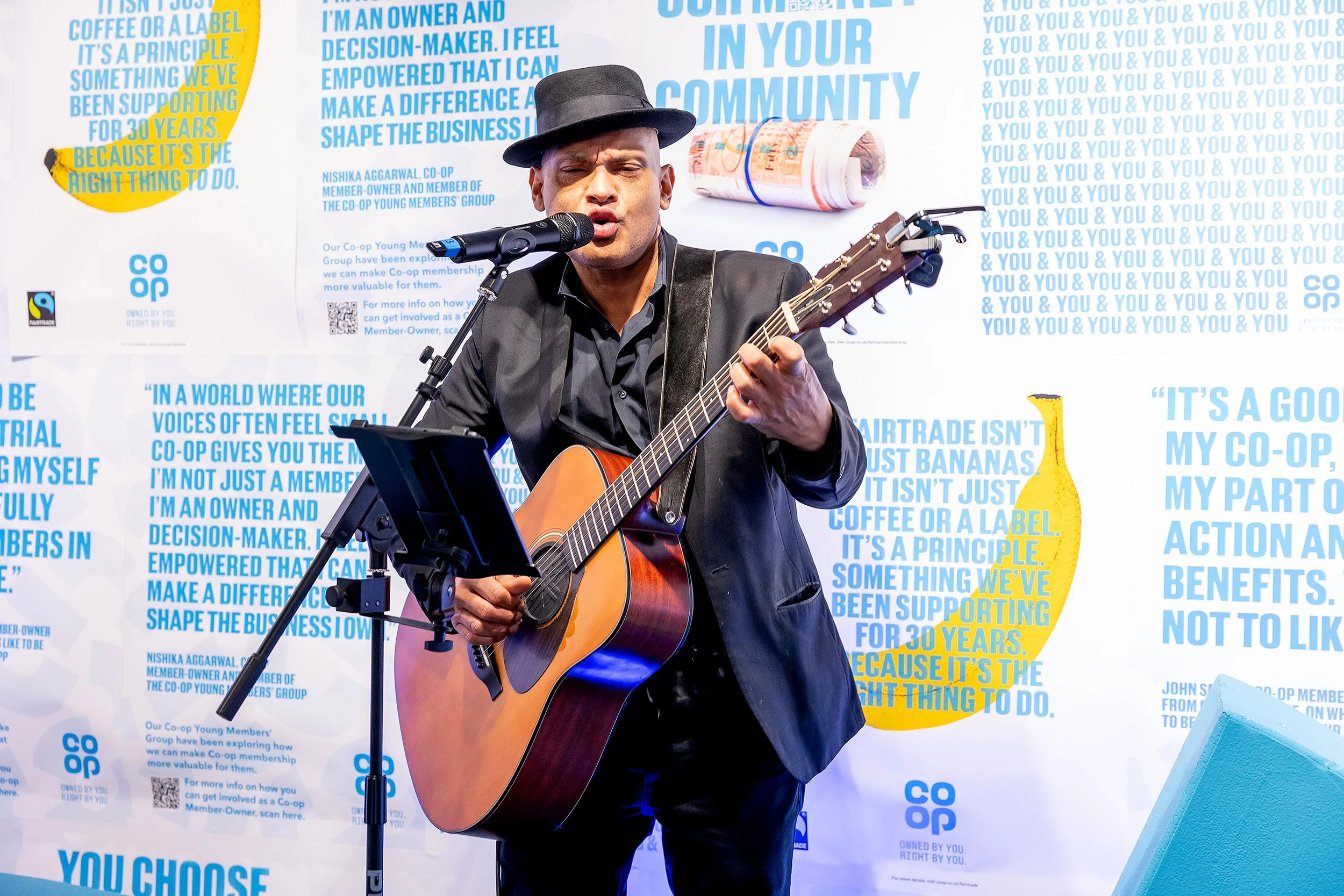 UNP Co Op 46140 Cafe Event London133.JPG