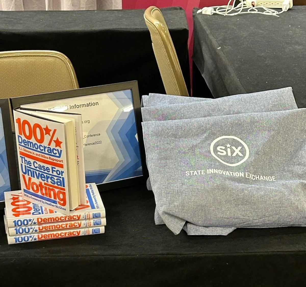 100% Democracy Attends the SiX National Conference 