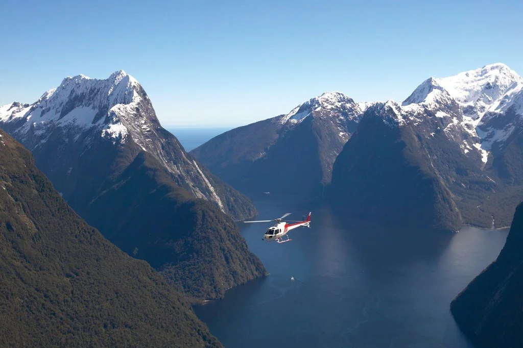 Scenic Flight &amp; Cruise at Milford Sound