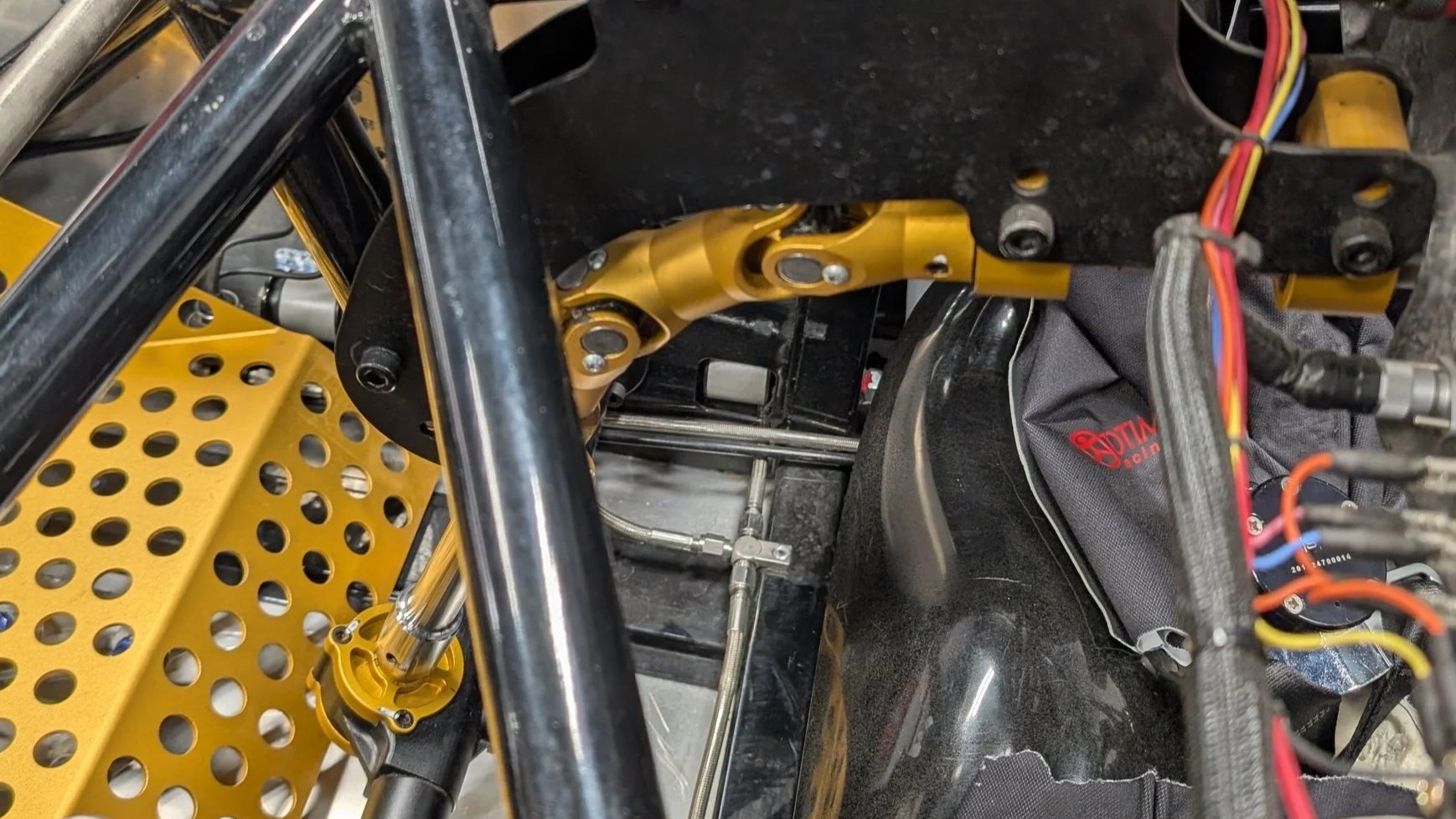 Rush SR: Steering Knuckle Upgrade