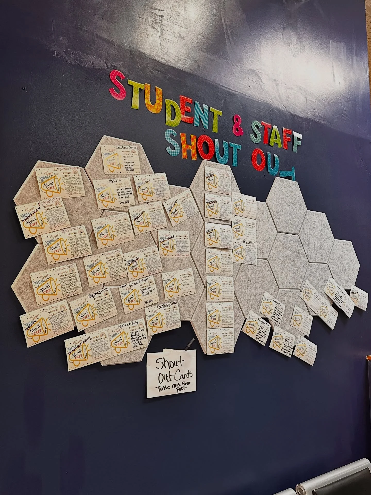 At Castle East, our shoutout wall is a space for students and staff to recognize their accomplishments. We 💙 our students!

#CastleEast #CastleProud #MapleHeights #StudentsFirst