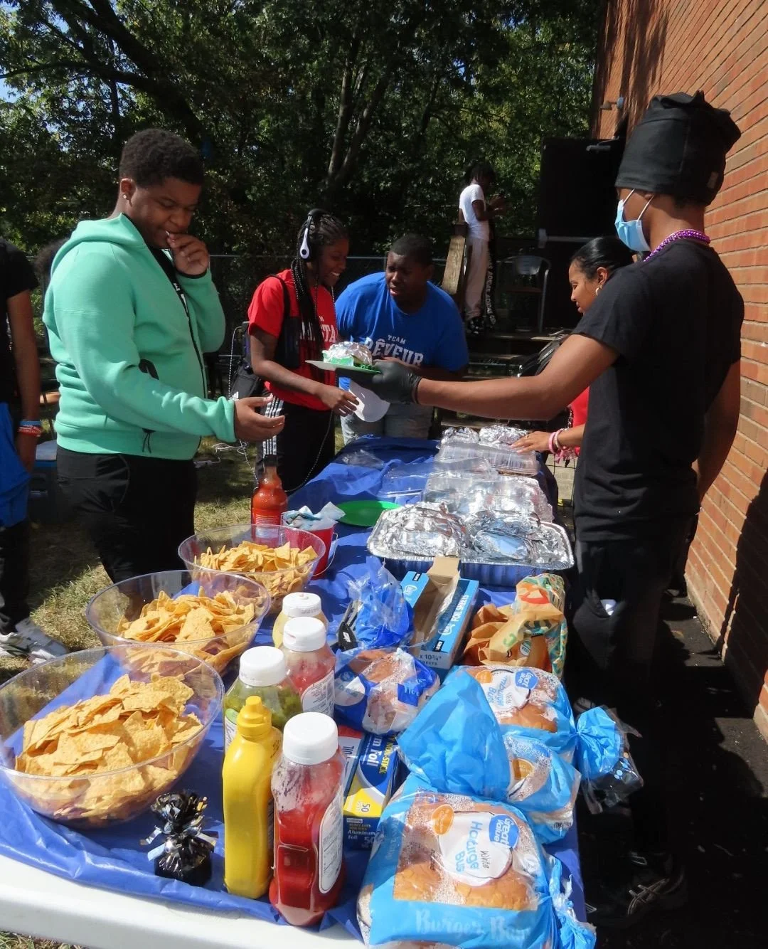 We love our students here at Castle East and the positive energy they bring to our school community!⁠
⁠
#CastleEast #StudentSuccess