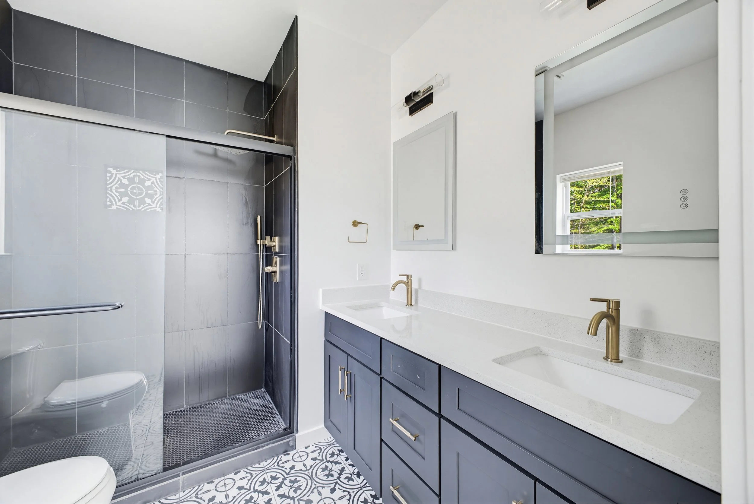 20-print-1475 32nd St SW-20.jpg