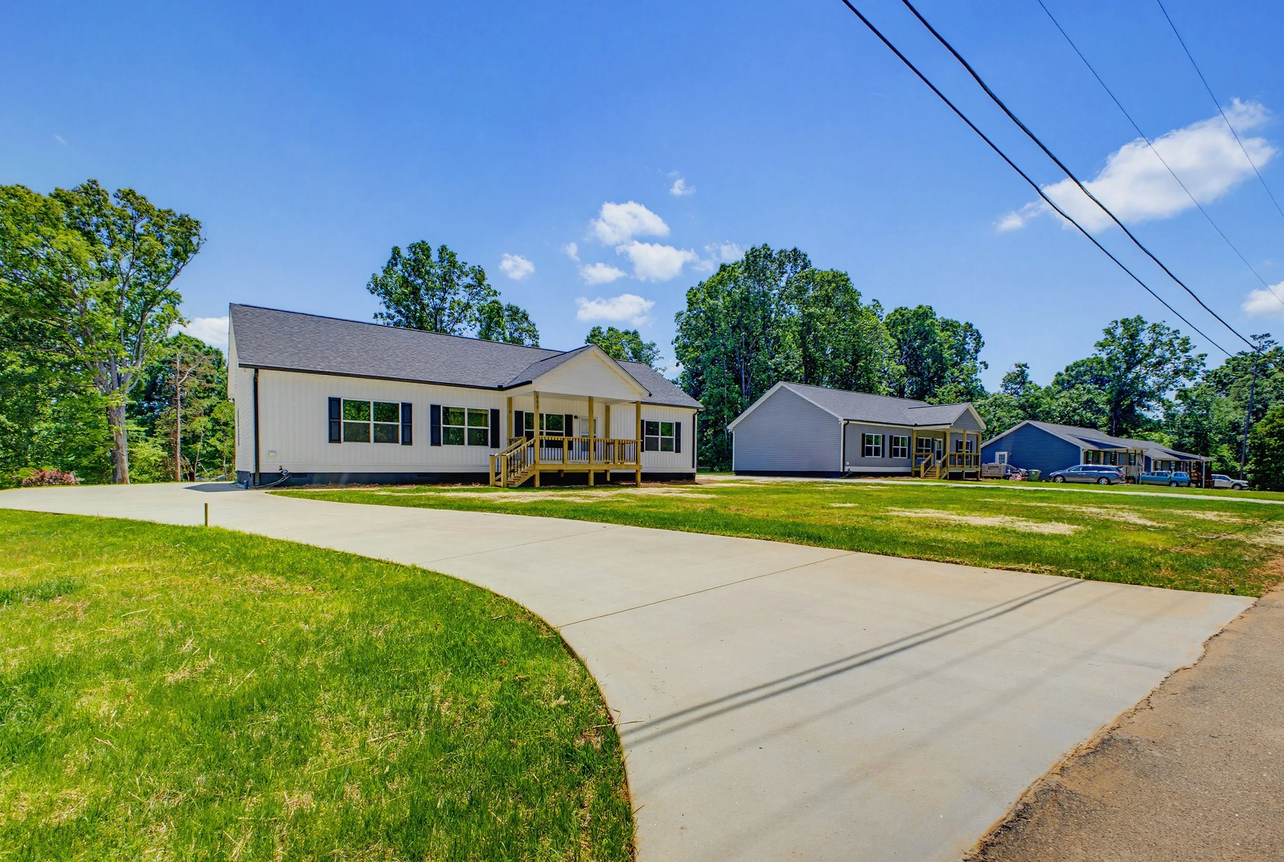 2-print-111 Sarah Ave-2.jpg
