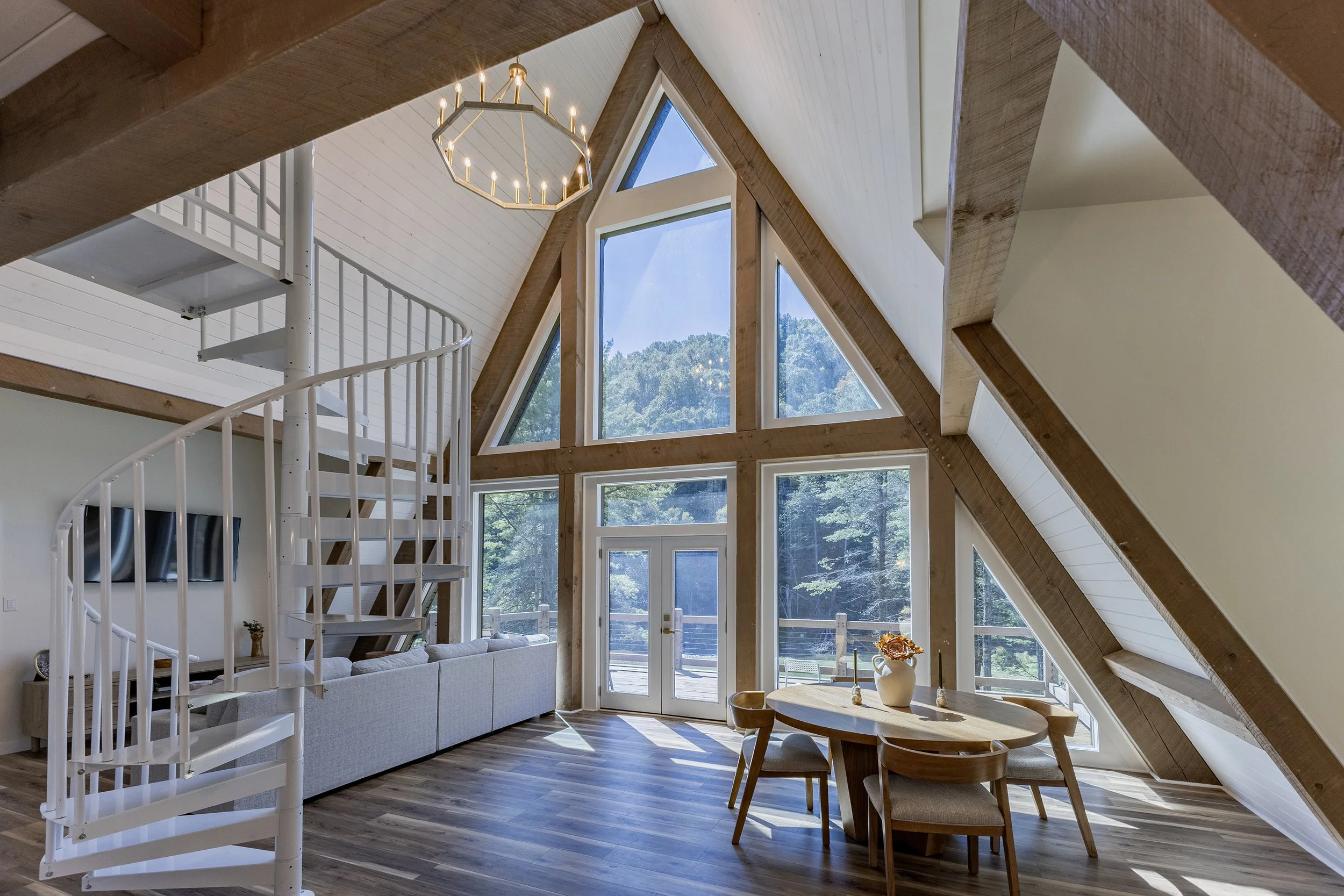 355 S River Hills Rd-28.jpg