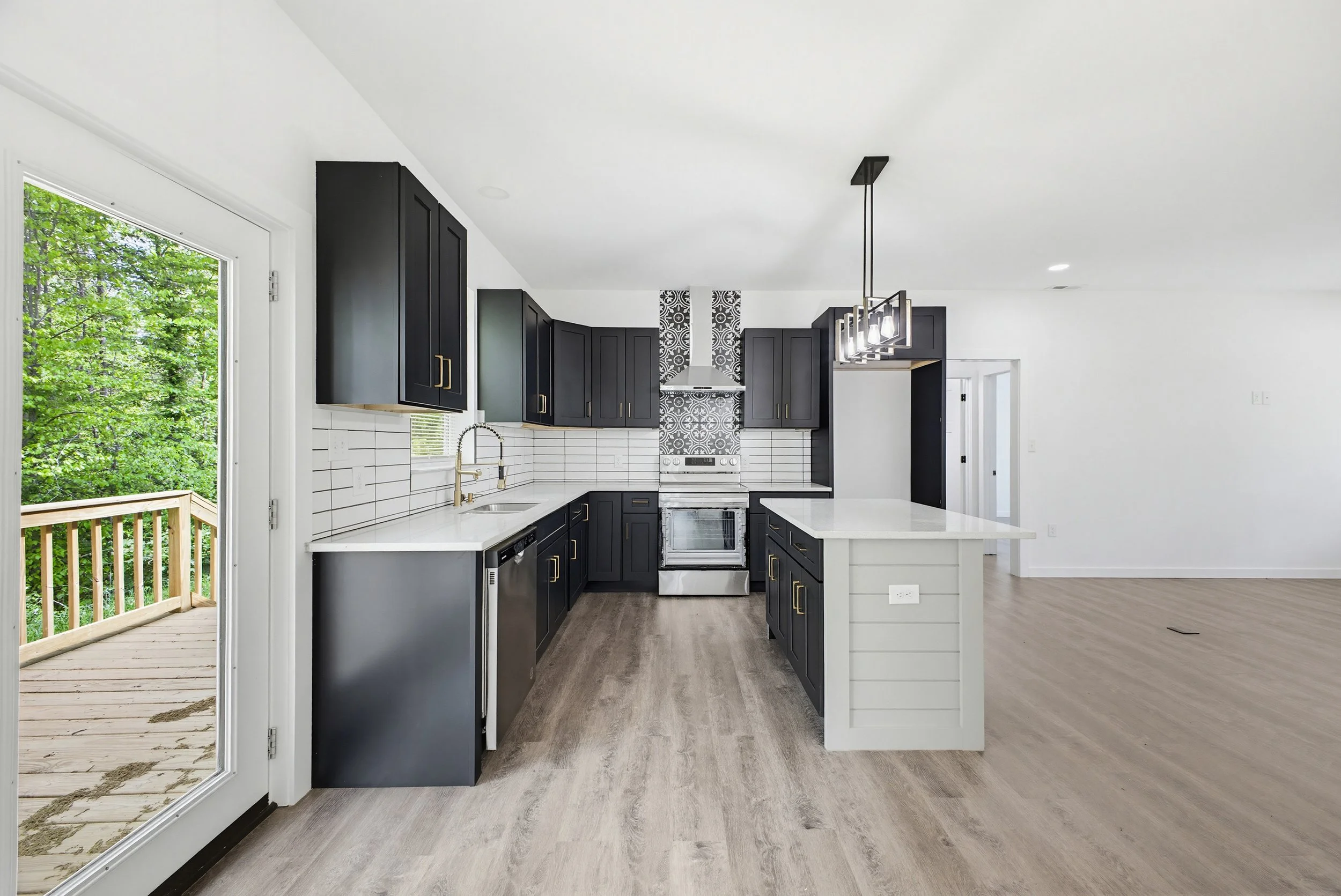 14-print-1475 32nd St SW-14.jpg