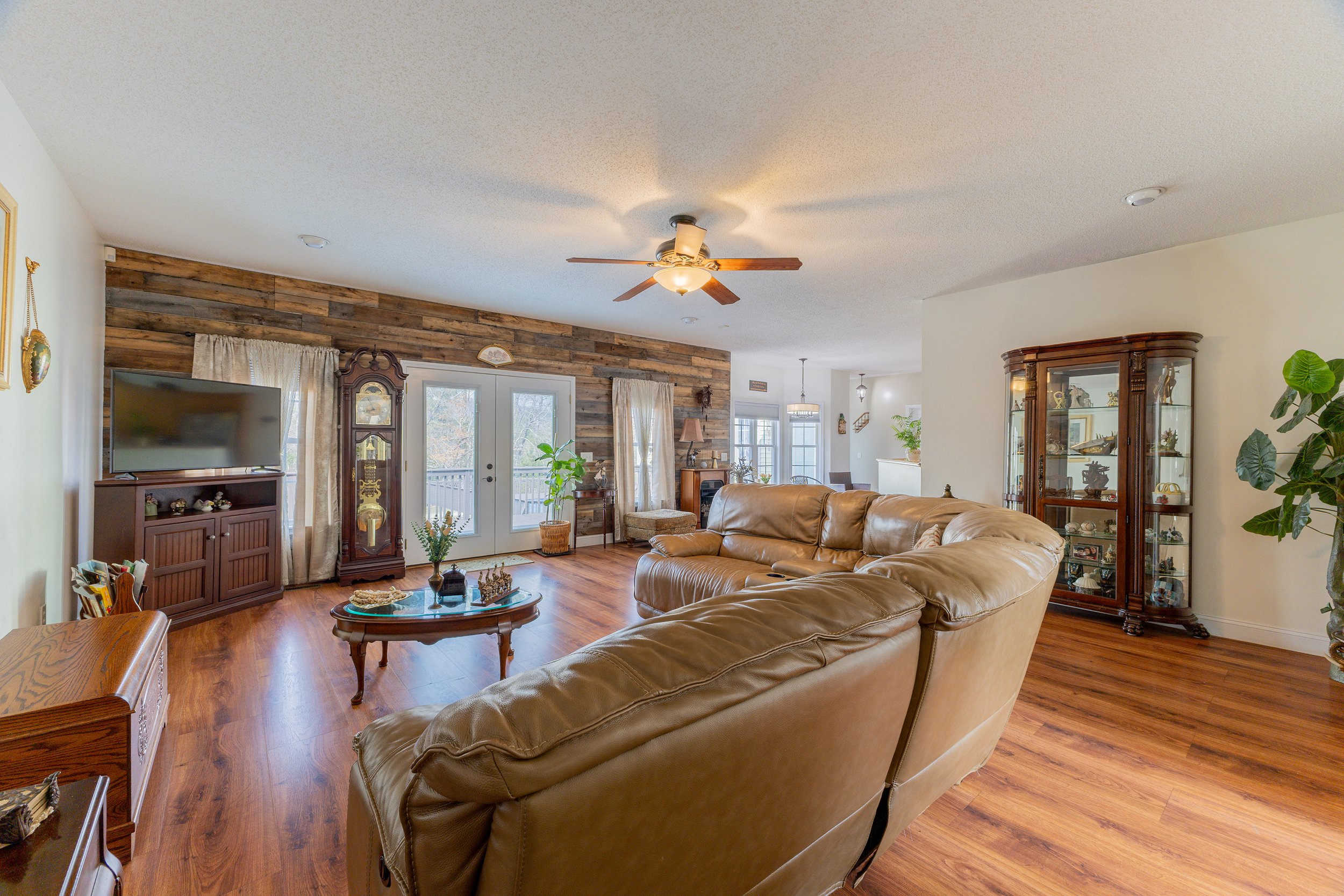 3131 Christie Rd-30.jpg