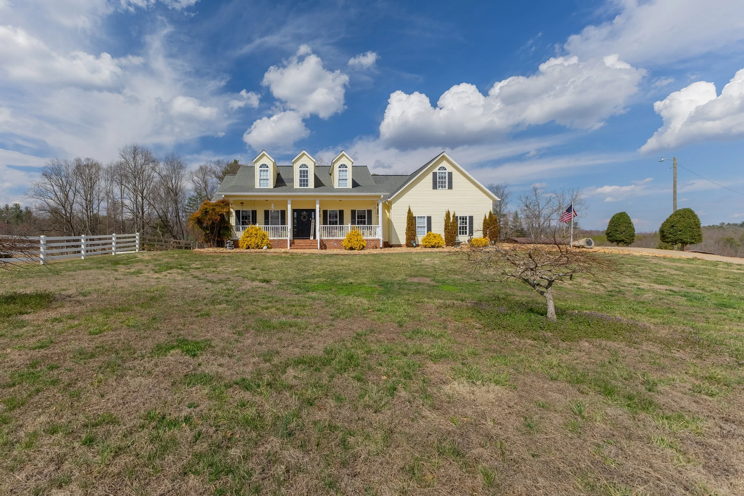 3131 Christie Rd-1.jpg