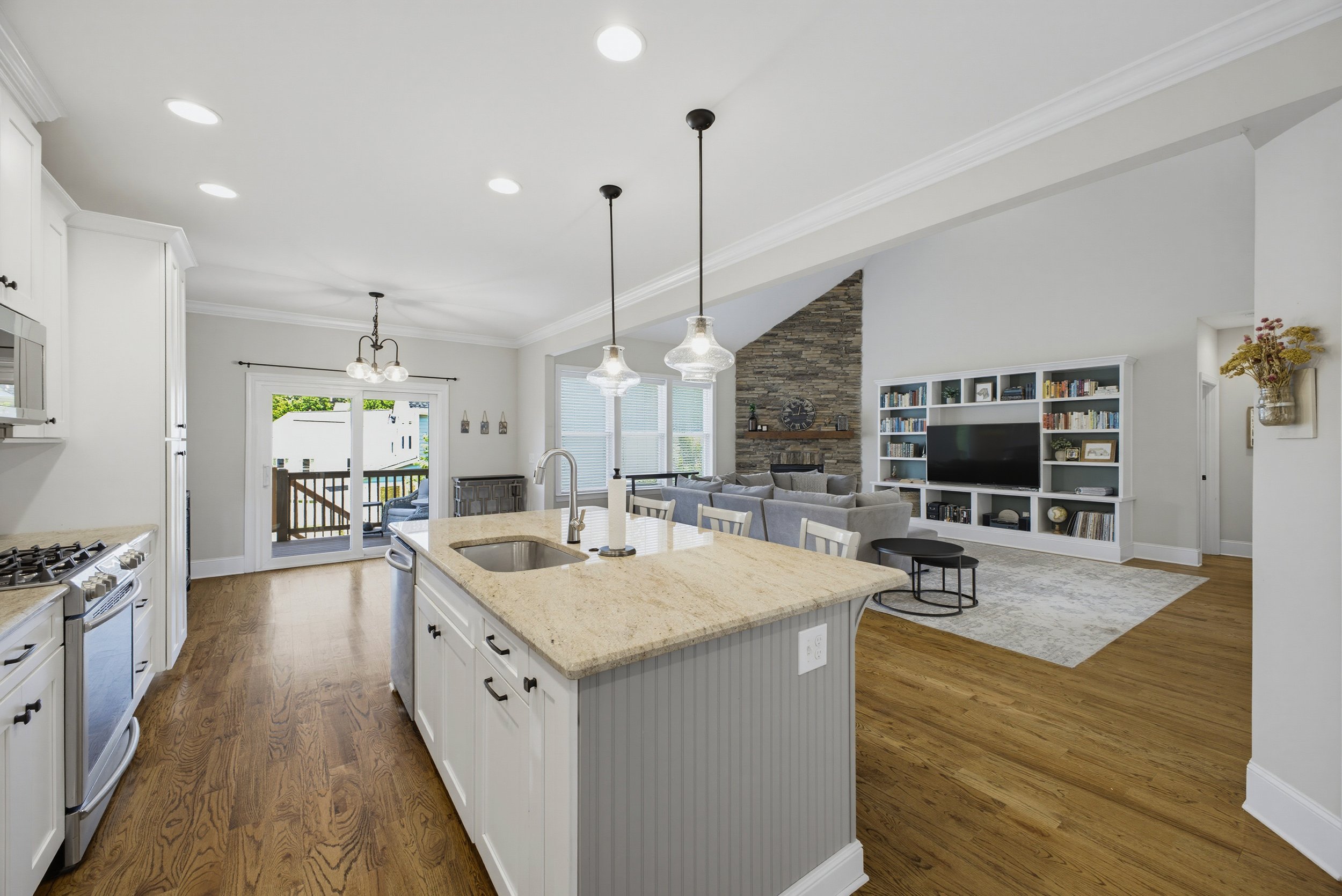 16-print-1210 39th St Cir Sw-16.jpg