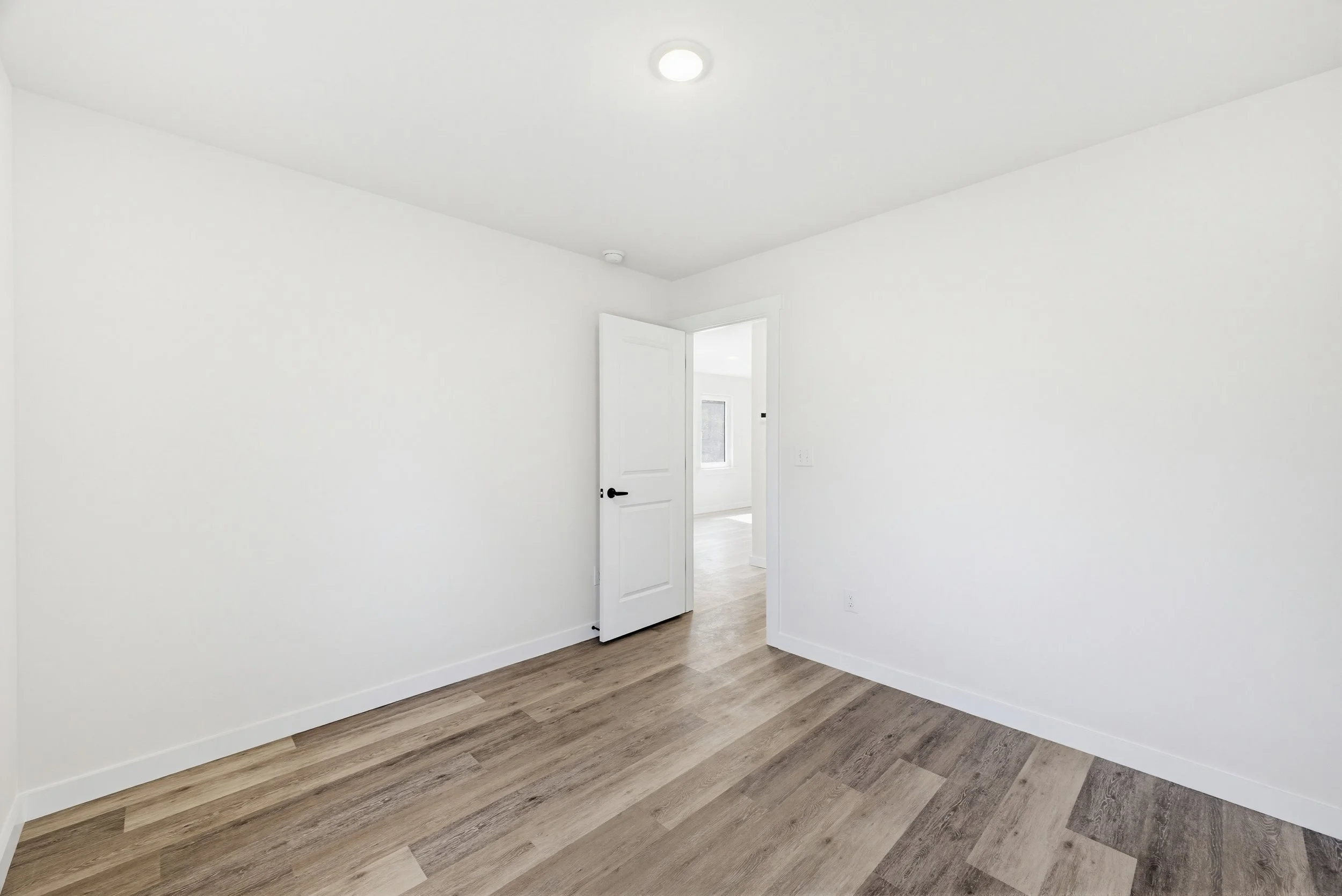 24-print-2332 Merts Way-24.jpg