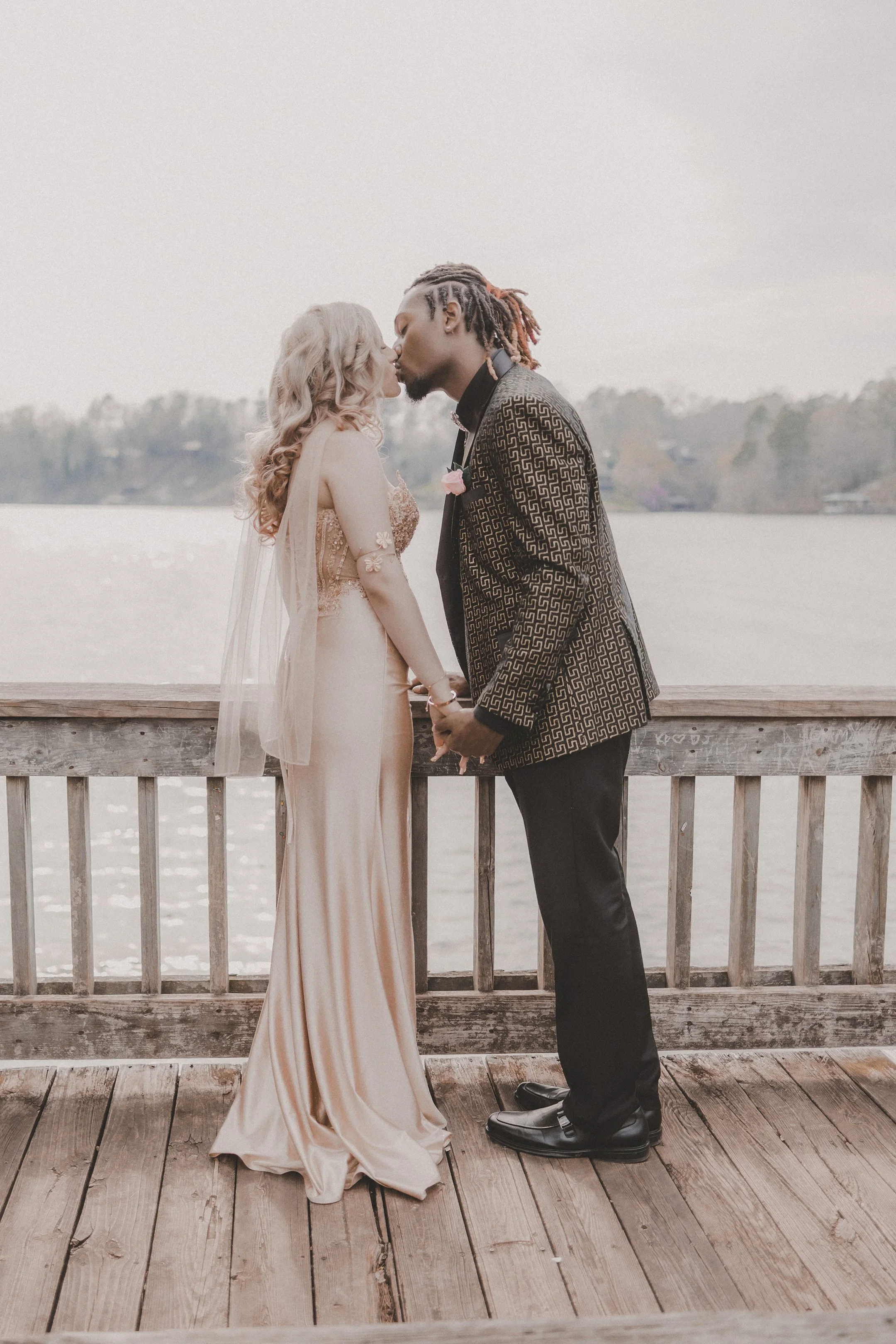 Prom2026-moody-112.jpg