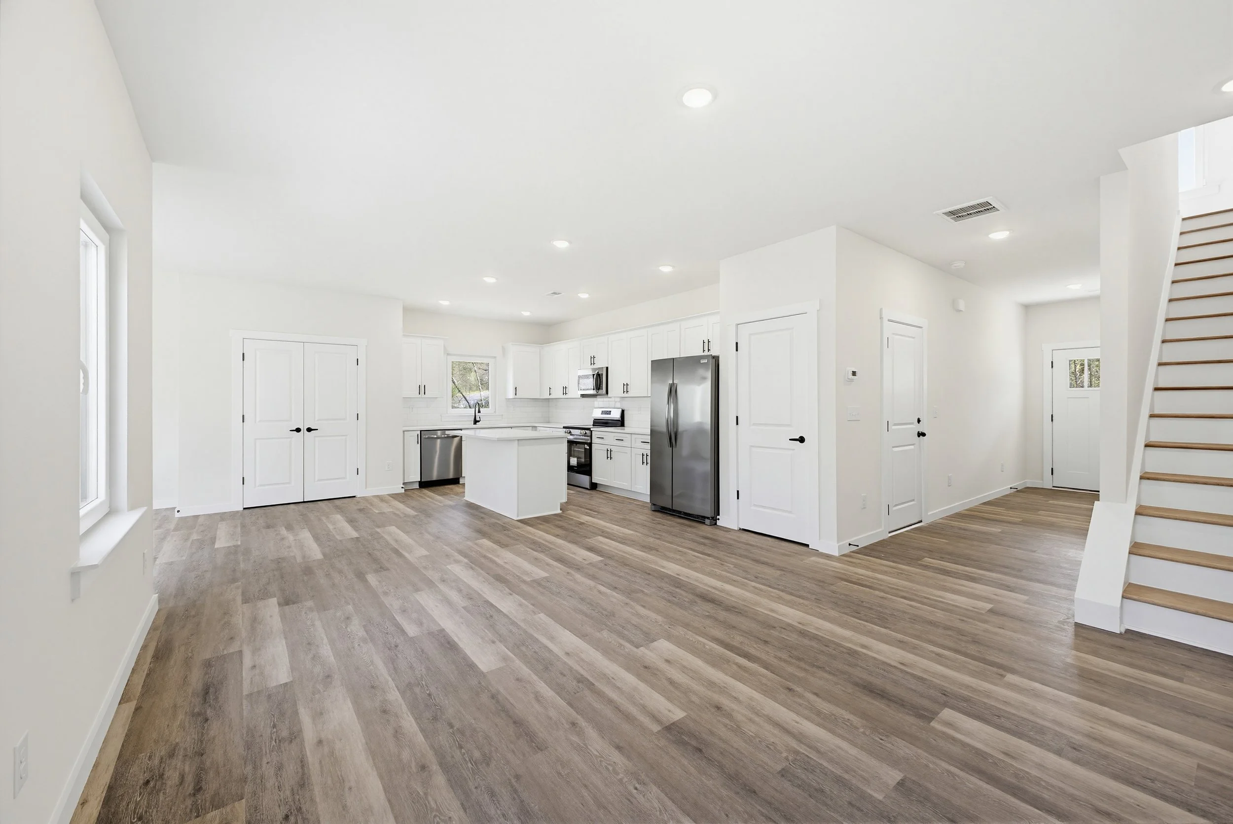 10-print-2332 Merts Way-10.jpg