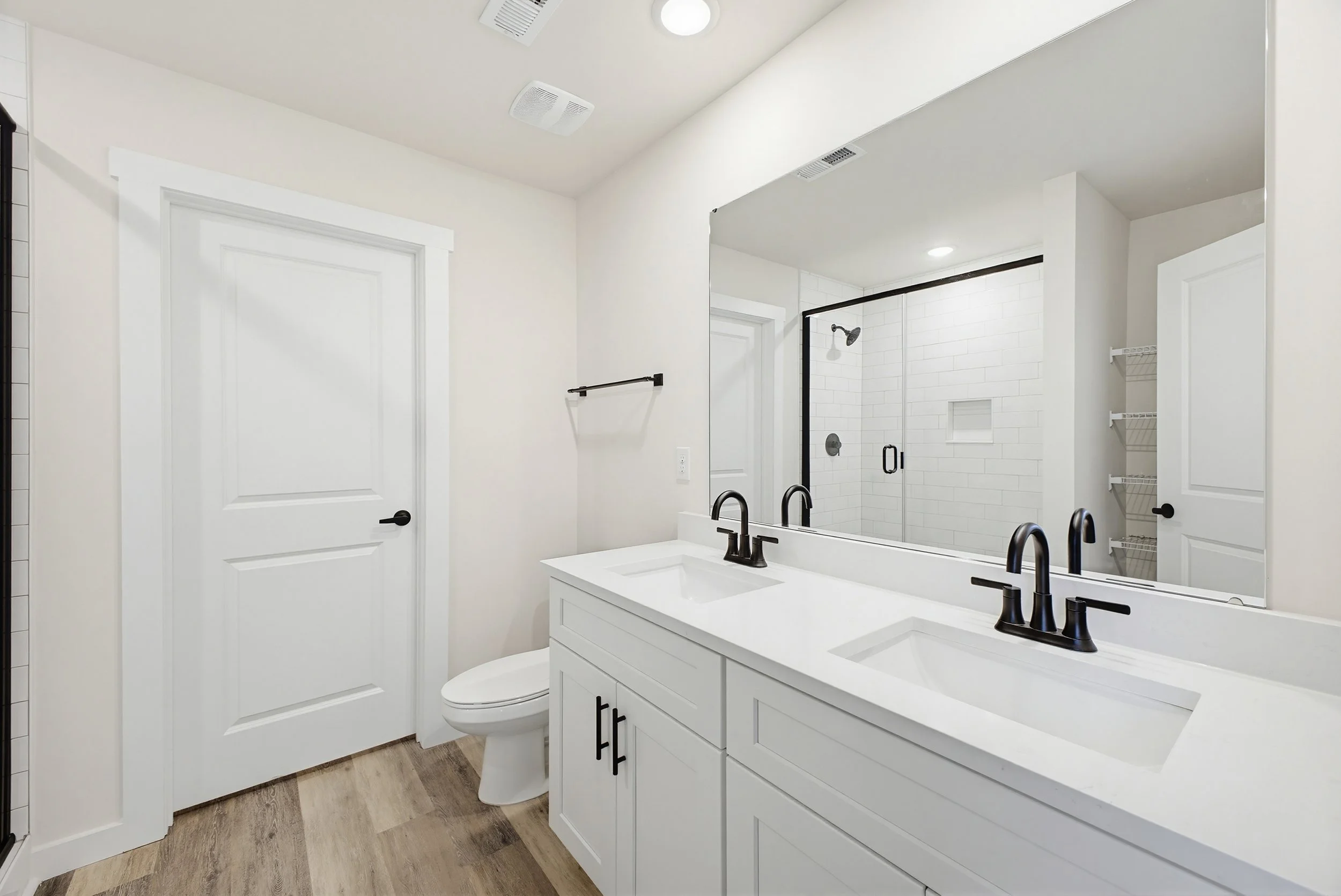 22-print-2332 Merts Way-22.jpg