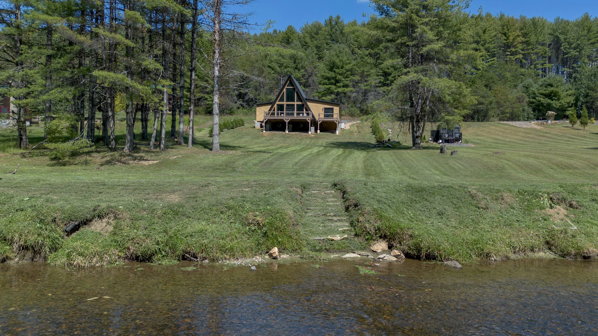 355 S River Hills Rd-85.jpg