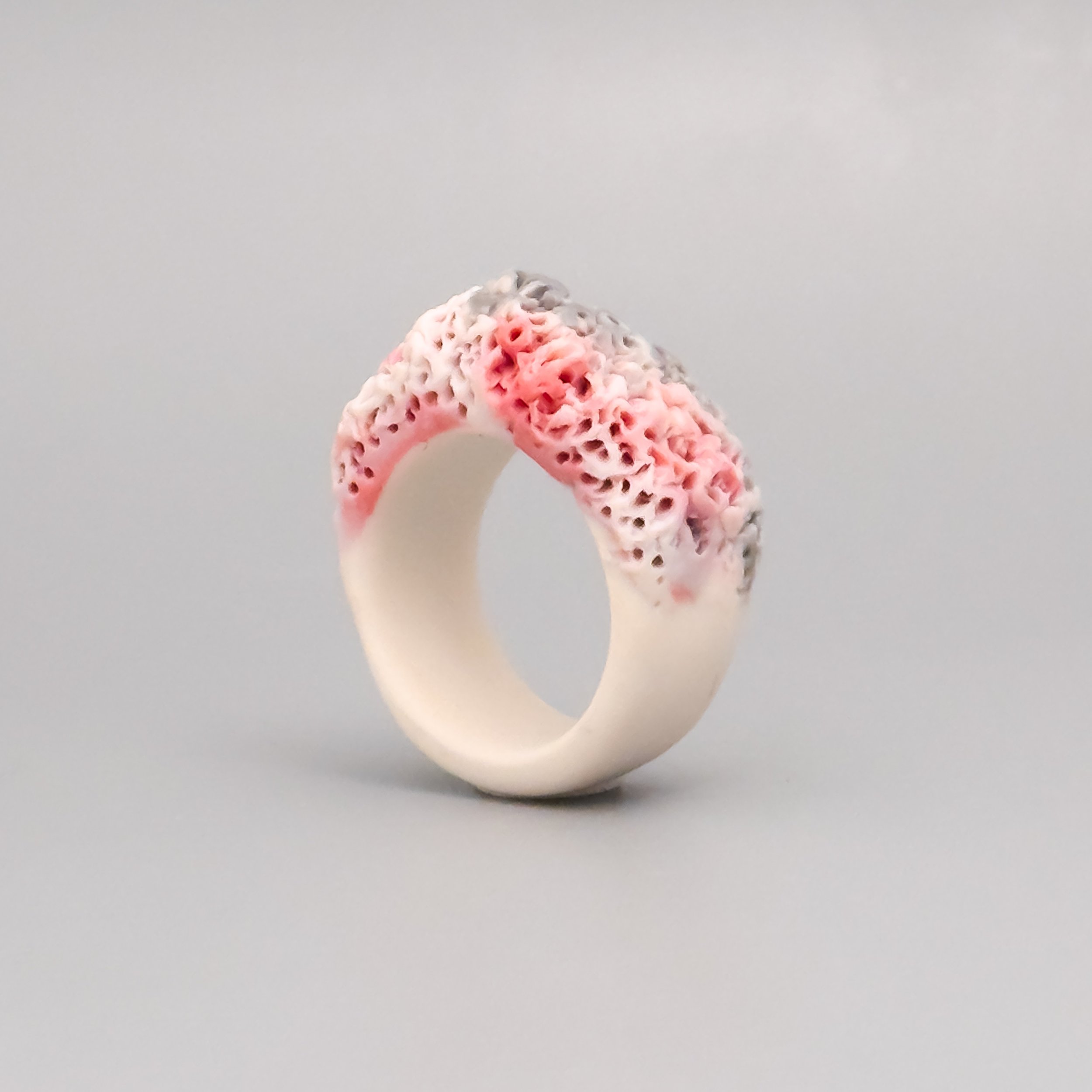 Porcelain ring with branching coral texture in soft pink and gray – ceramic gift for ocean lovers and sustainable fashion