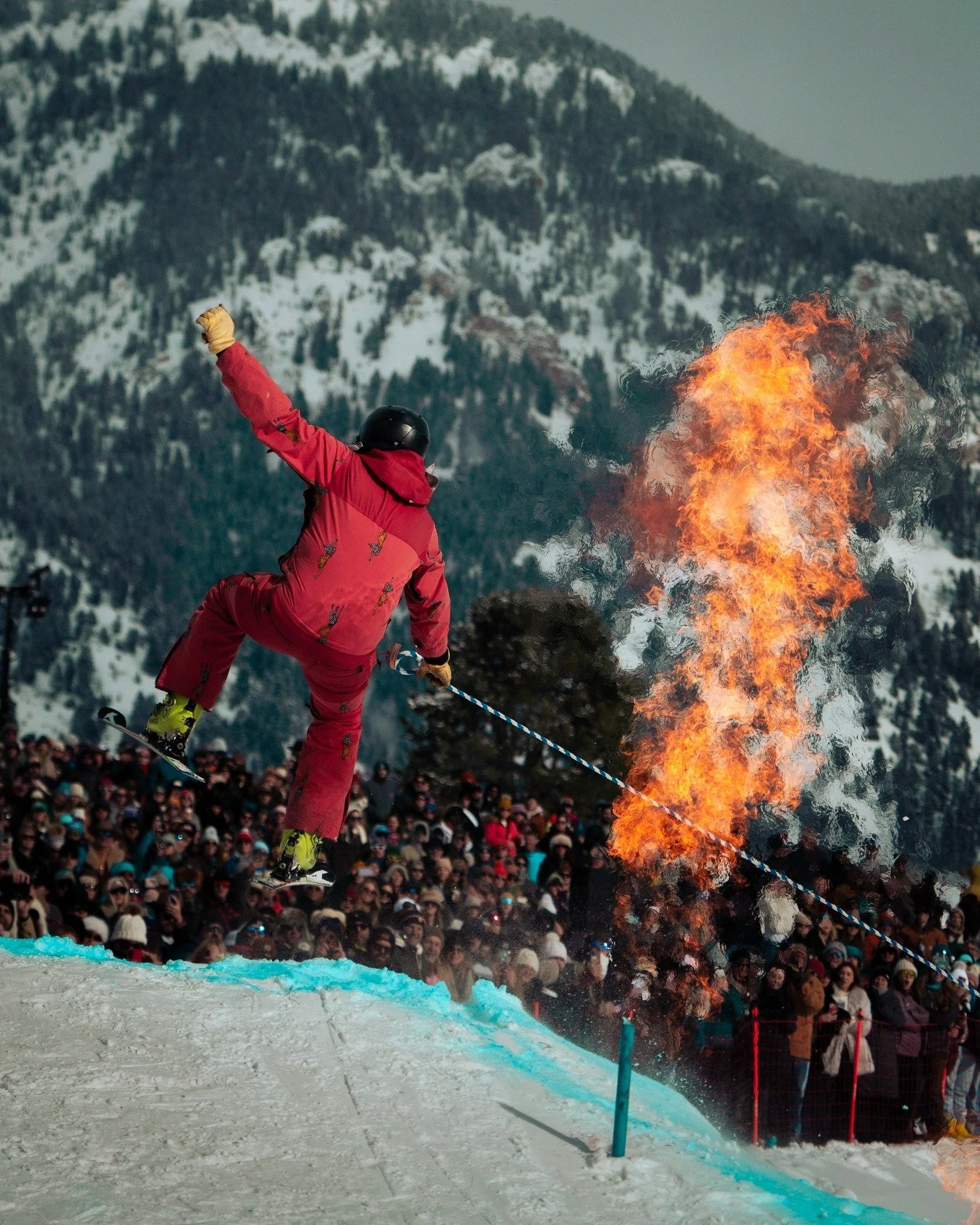 Don't wind up at the end of your rope. Get your presale tickets for the Best In The West Showdown while they last. 

Showdown Presale tickets are on sale now. Grab yours and pay just $25/day or $45 for a Full Event Pass. Kids 8 and under are FREE. 

