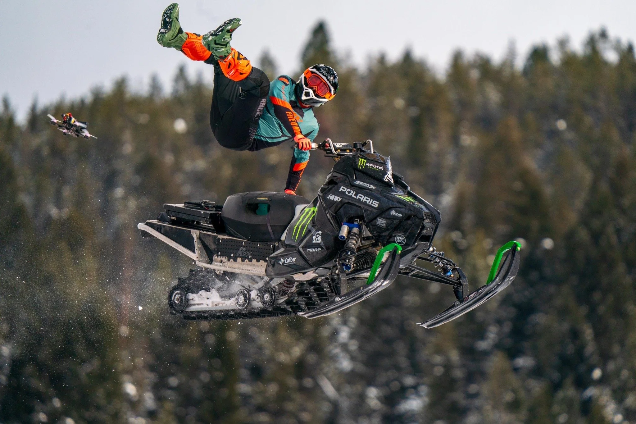 If you&rsquo;ve spent any time around Big Sky&rsquo;s winter action scene the last few years, you&rsquo;ve likely seen the work of photographer Tim Radigan (@icefox.photo). Known for his crisp, kinetic imagery and easy going attitude, Radigan has bec