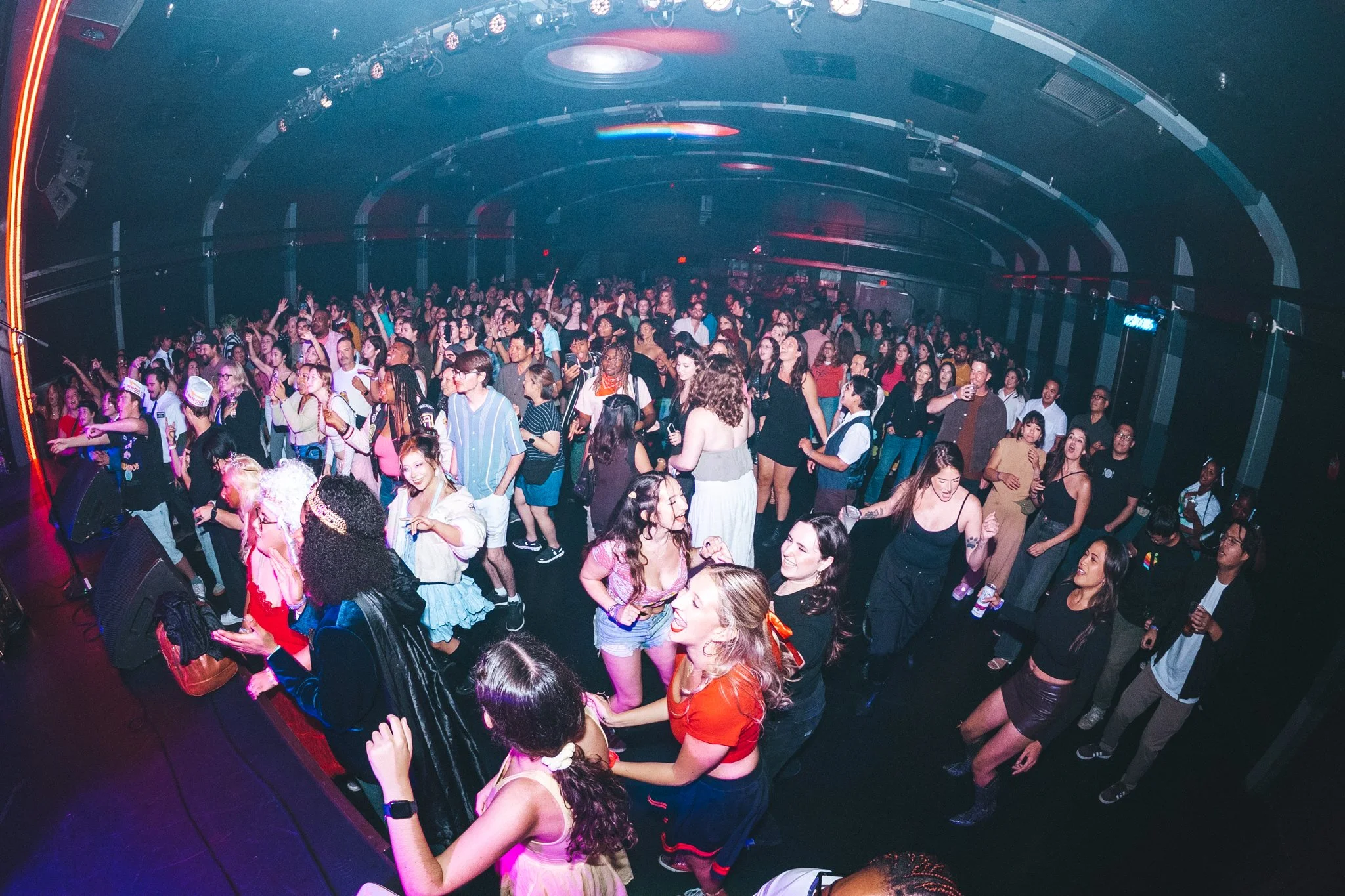 BR_TEREGRAM_BALLROOM_09-20-25-06.jpg