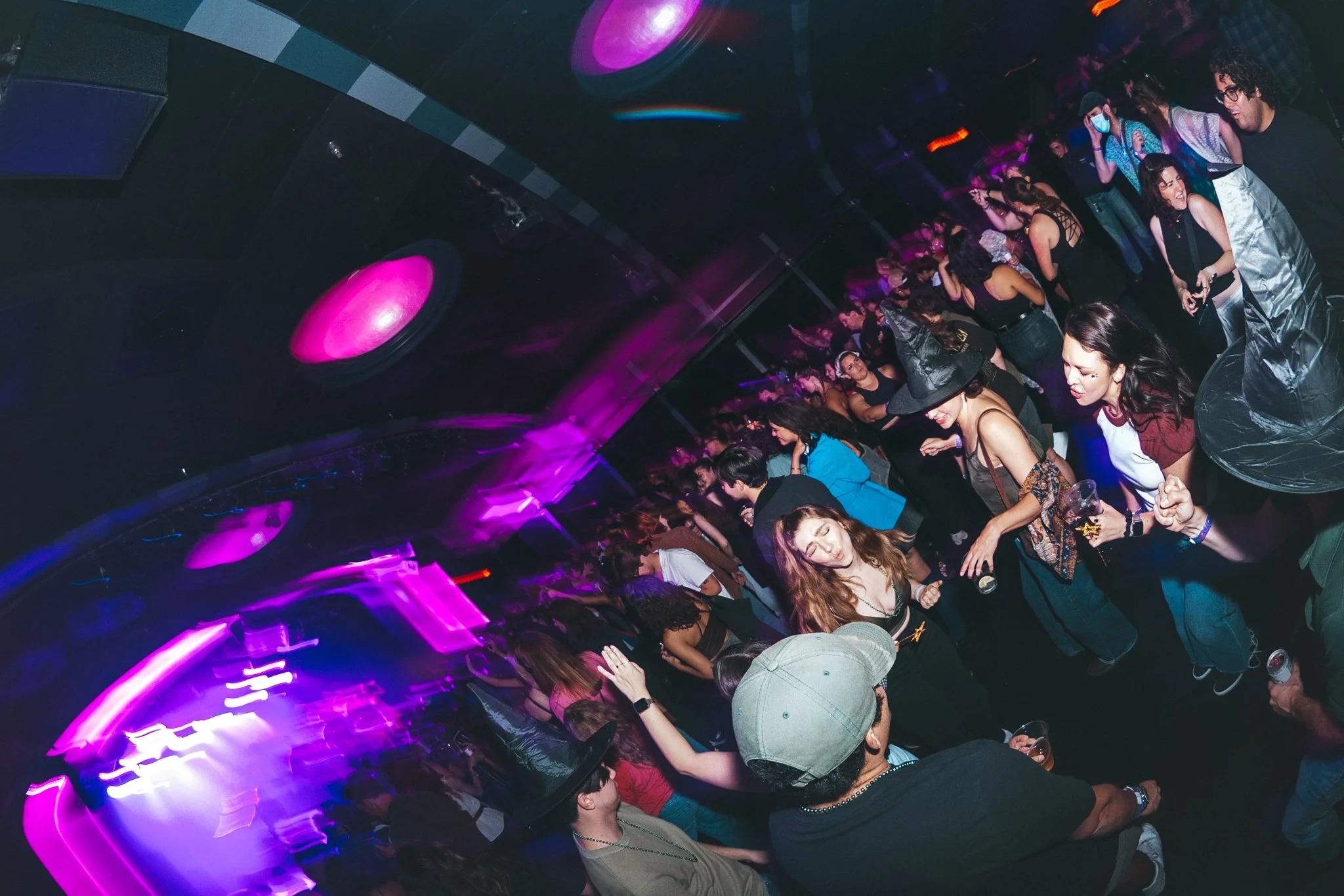BR_TEREGRAM_BALLROOM_09-20-25-16.jpg
