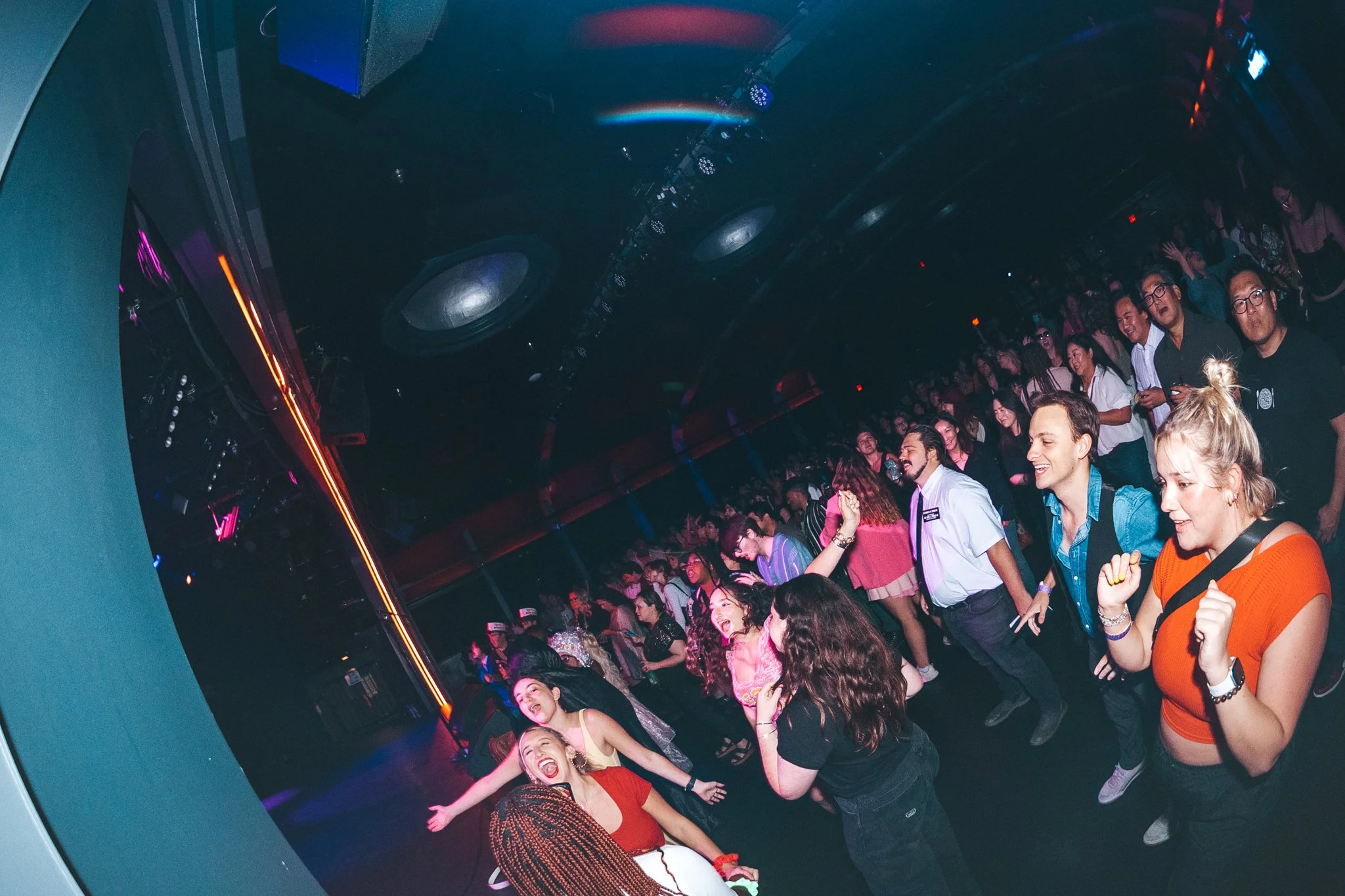 BR_TEREGRAM_BALLROOM_09-20-25-33.jpg