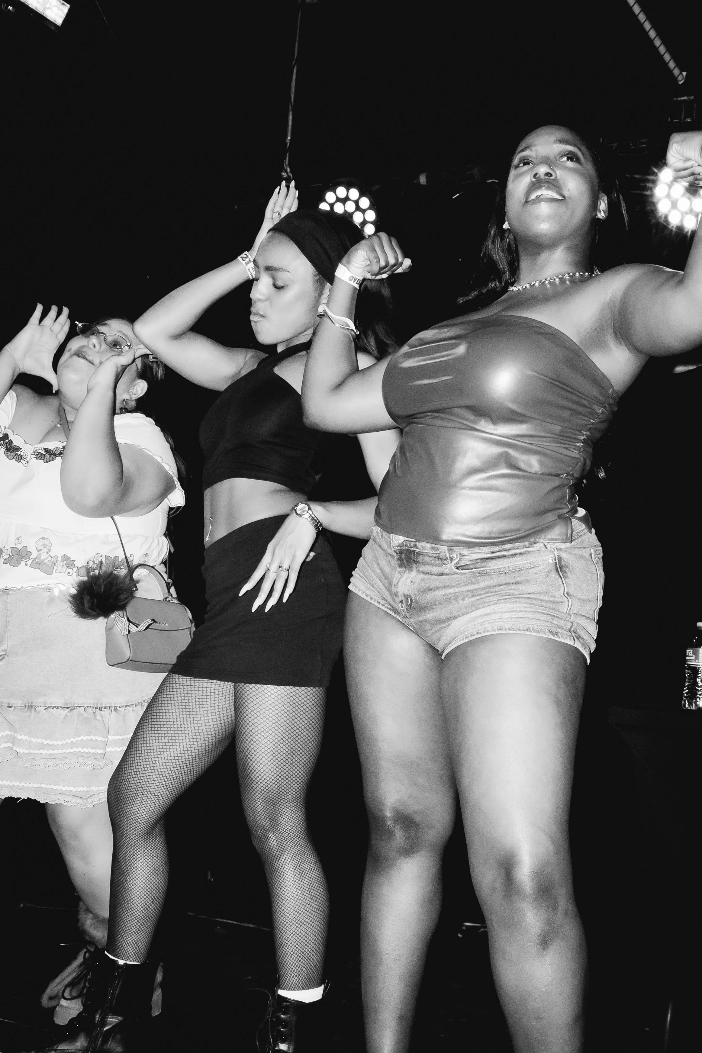 BroadwayRaveHouston-06-26-44.jpg