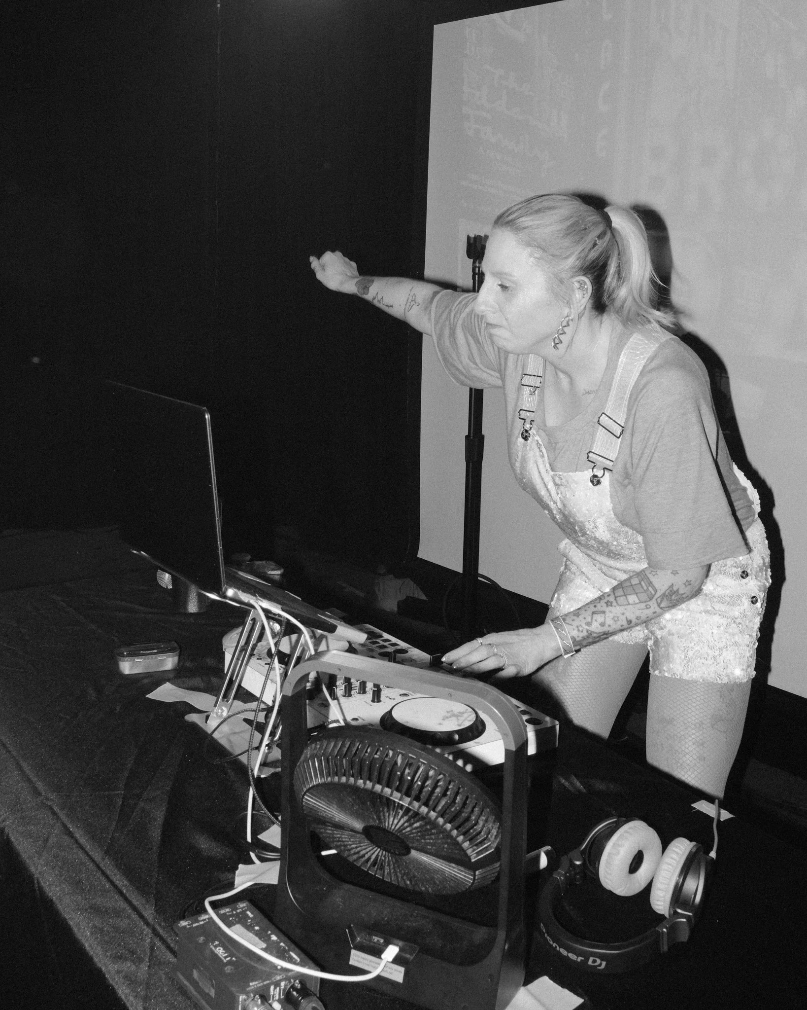 2026-08-29_BroadwayRave_DC_@pbandzee-35.jpg