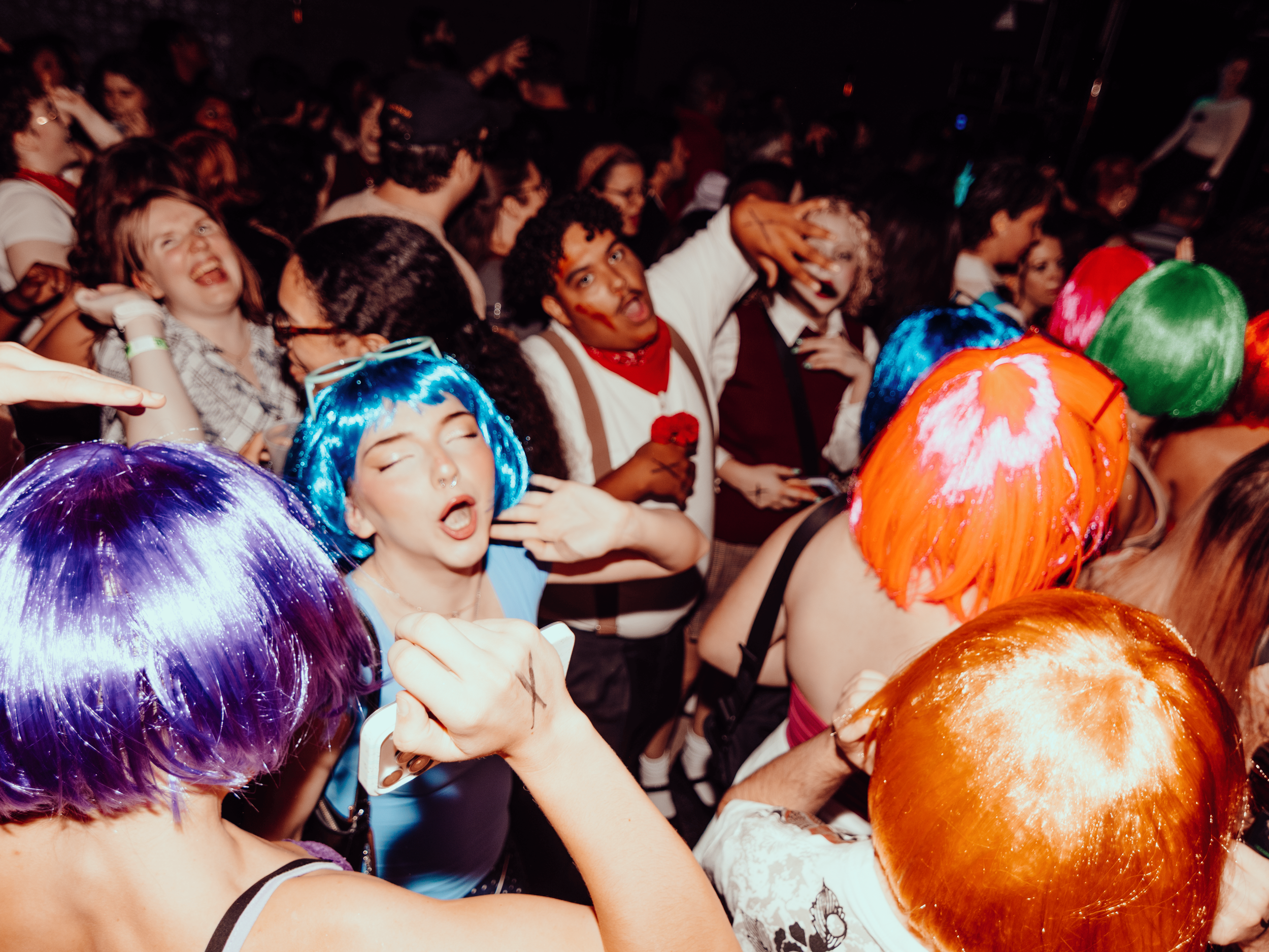 broadway rave-23.png