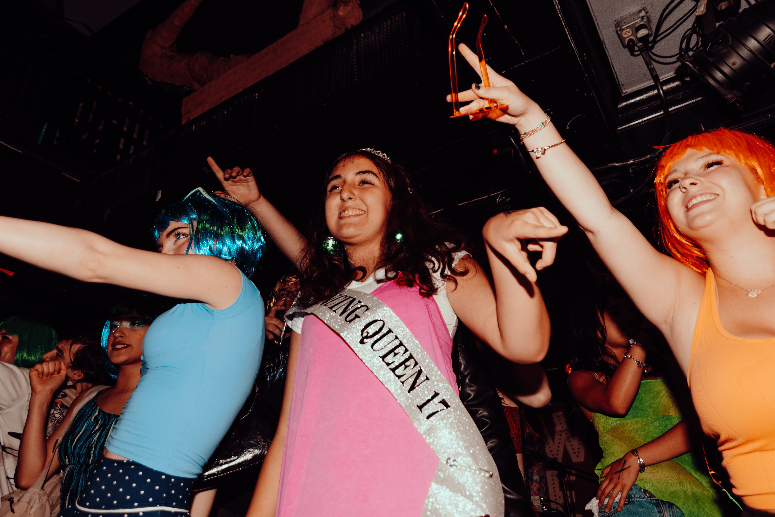 broadway rave-46.png
