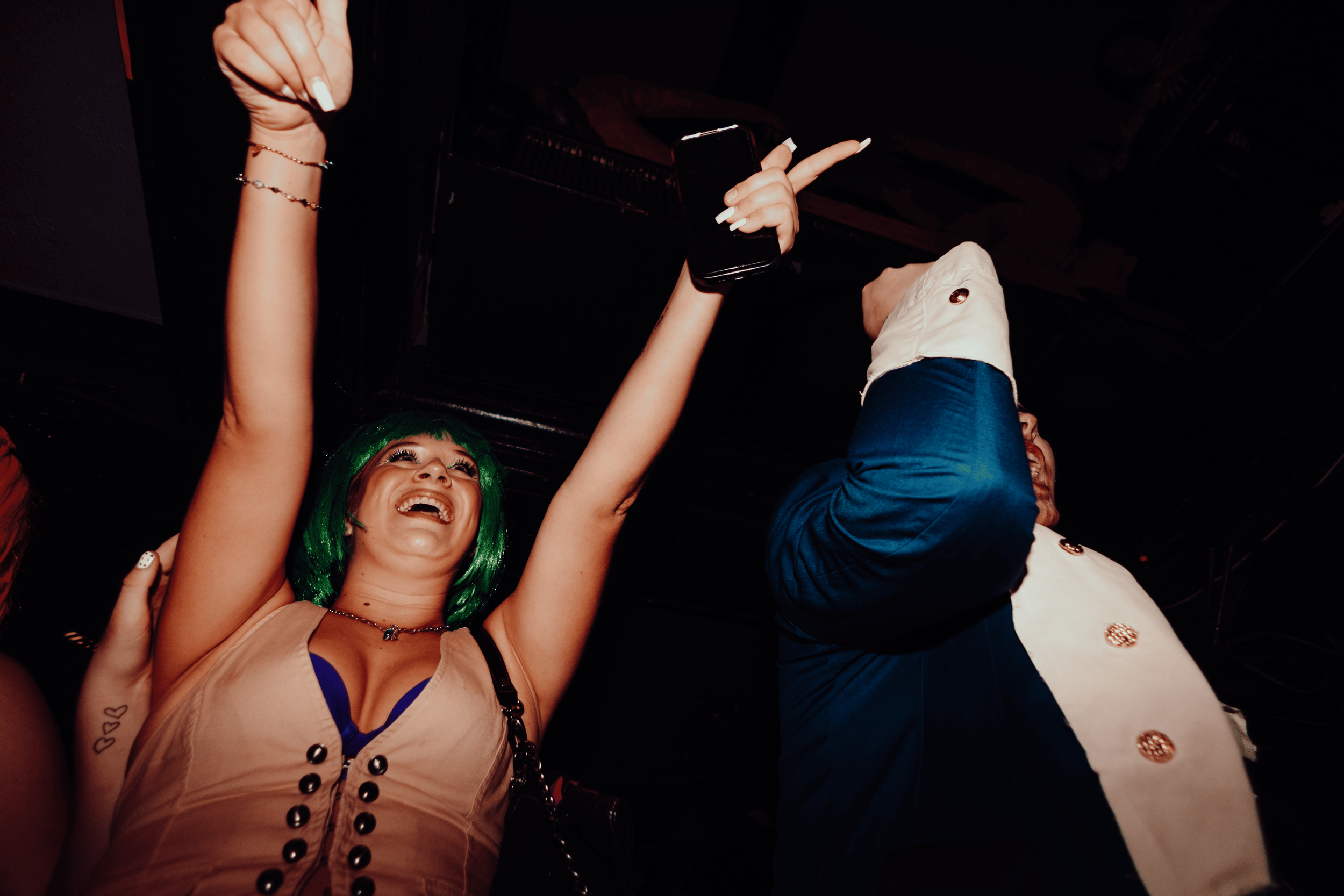 broadway rave-59.png