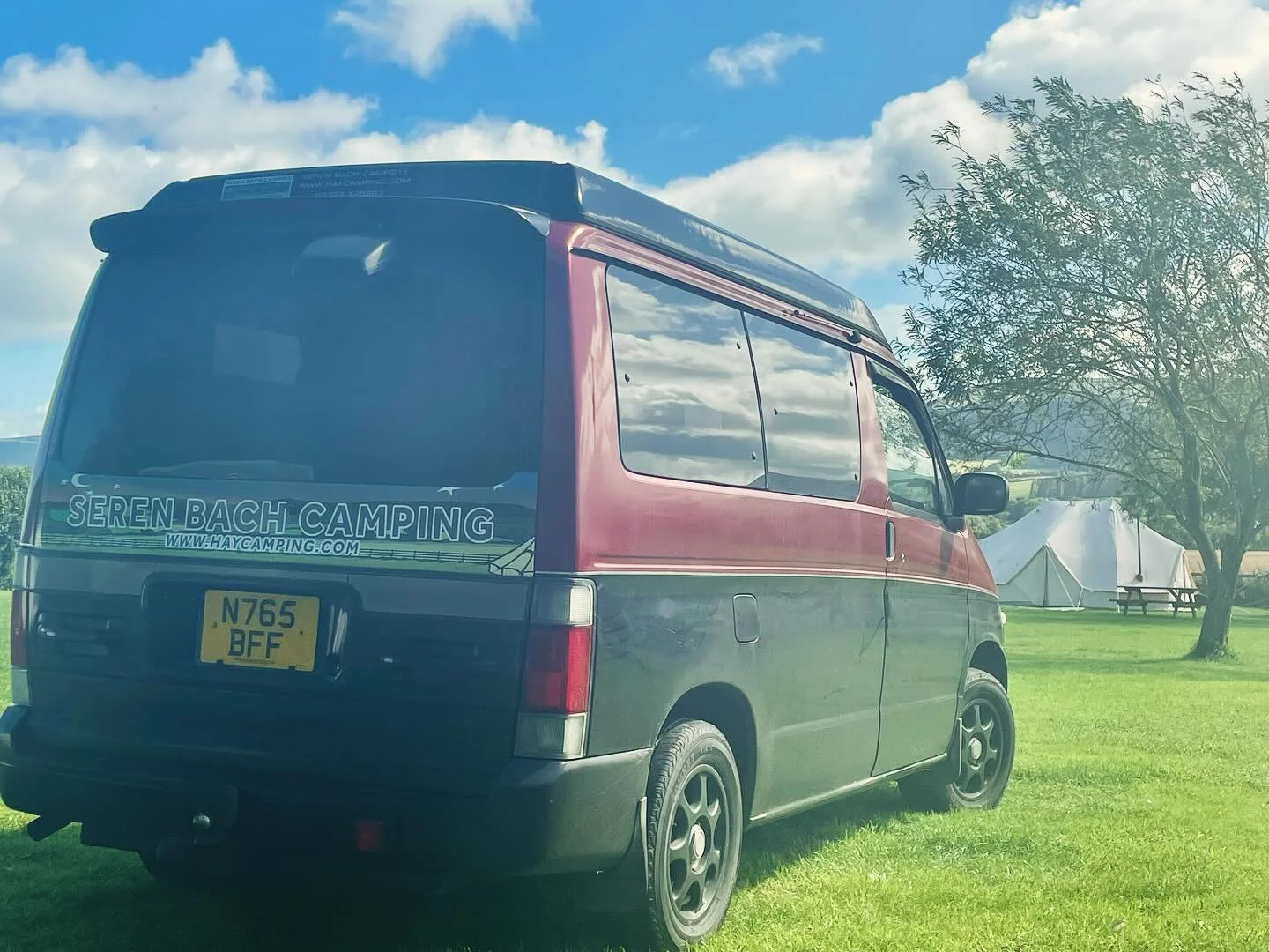 Who’s going to camp with us this weekend? It’s gone very quiet all of a sudden……! Remember I’ve got the beefy boys here on Friday and a stocked bar all weekend, come have a pint with me 🍻 #onsitebar #localales #campin