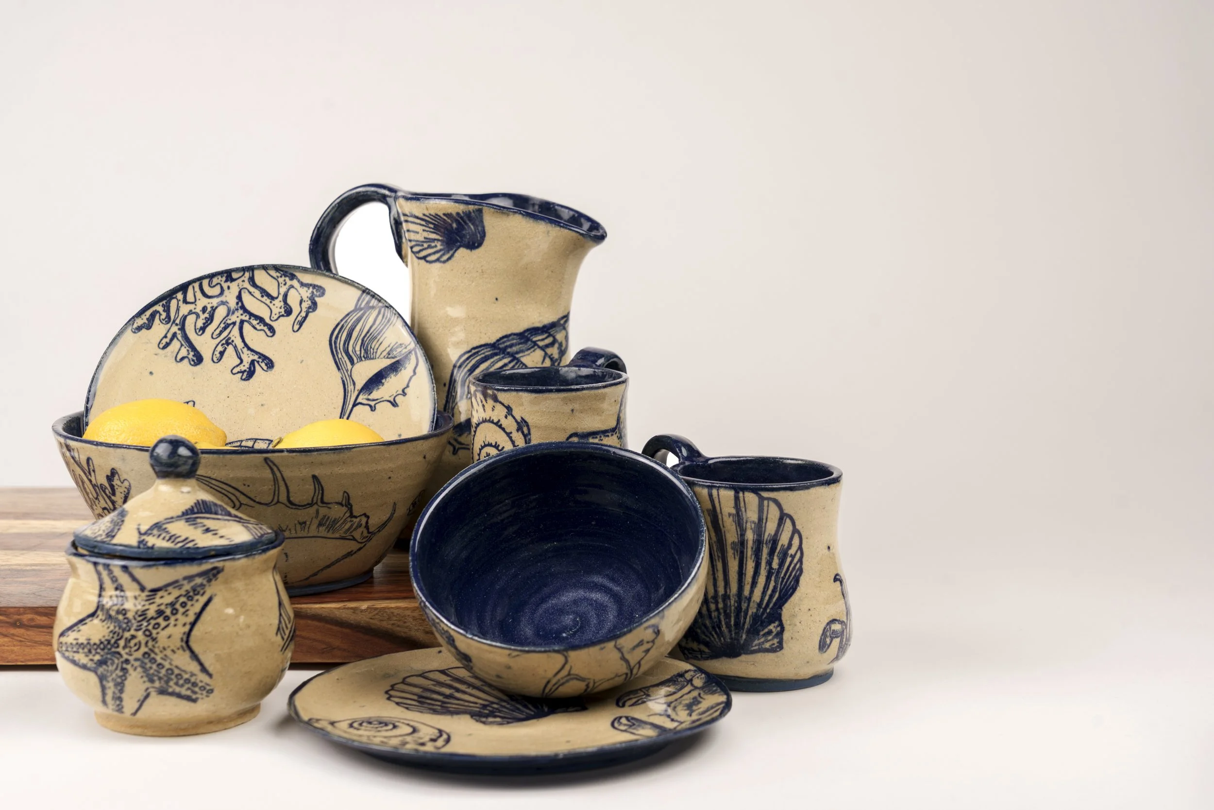 StephWills_CupsPlatesMugs2025_015.jpg