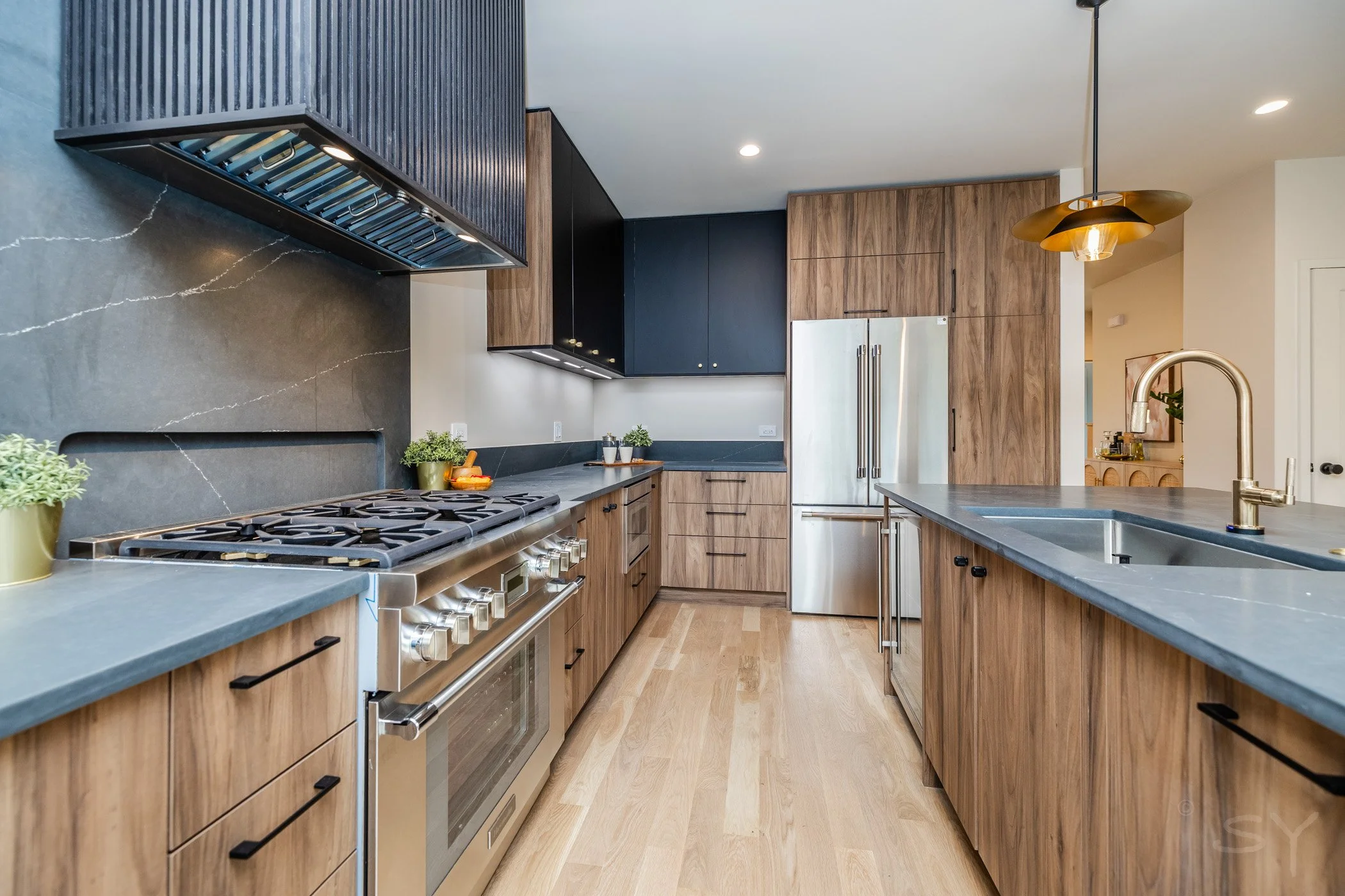 2715 Reese Ave-39.jpg