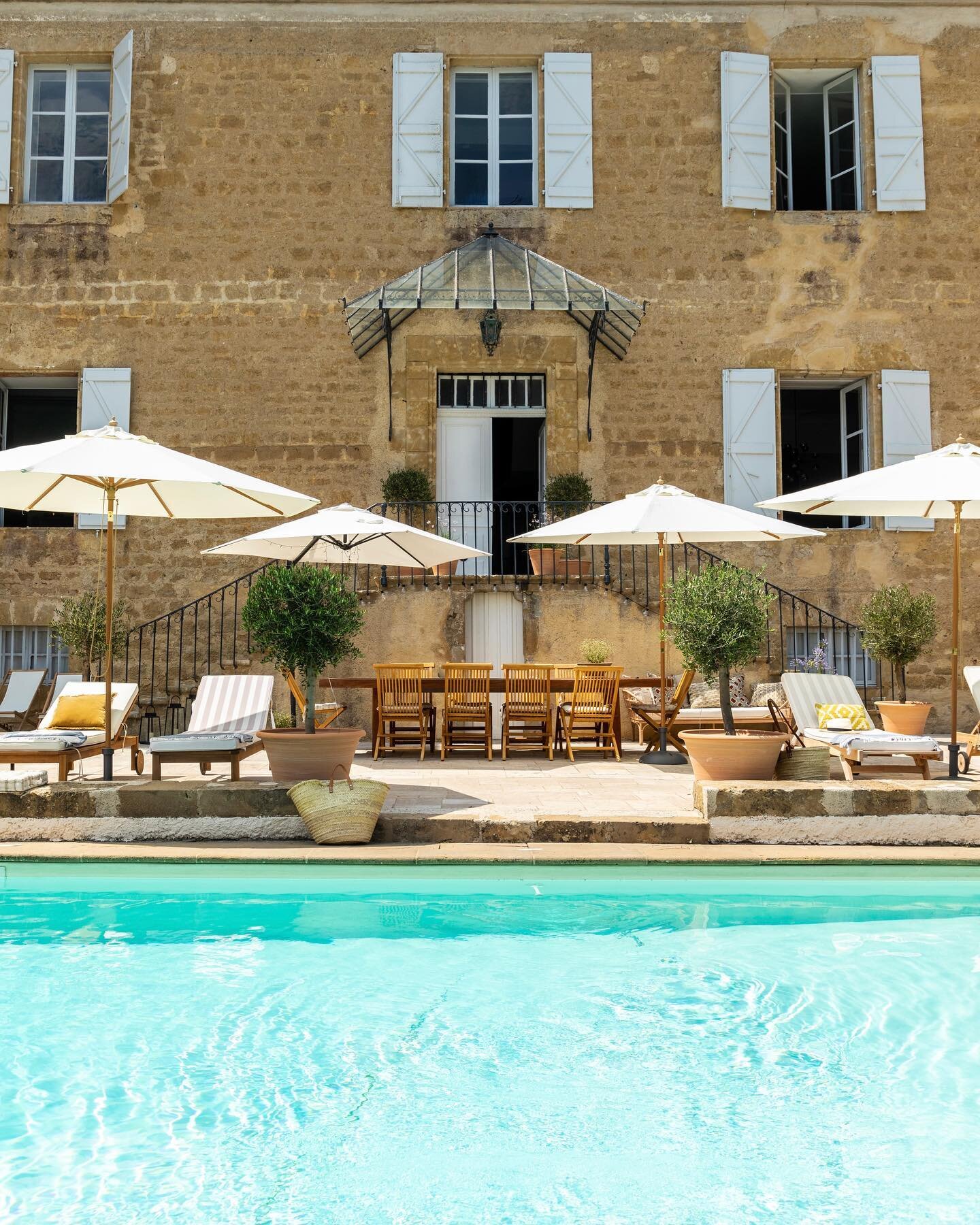 &ldquo;So picture perfect you will book a stay&hellip;&rdquo; 

@dailymail 

We are still taking bookings for &lsquo;23 and beyond so reach out privately to discuss your next getaway! ☀️

@chateaulabarthe 
&hellip;&hellip;&hellip;&hellip;&hellip;&hel