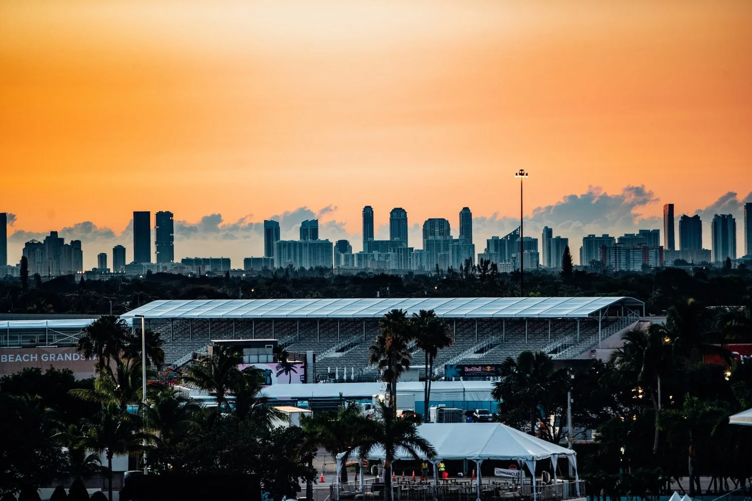 220505+-+Sunrise+skyline a.jpg