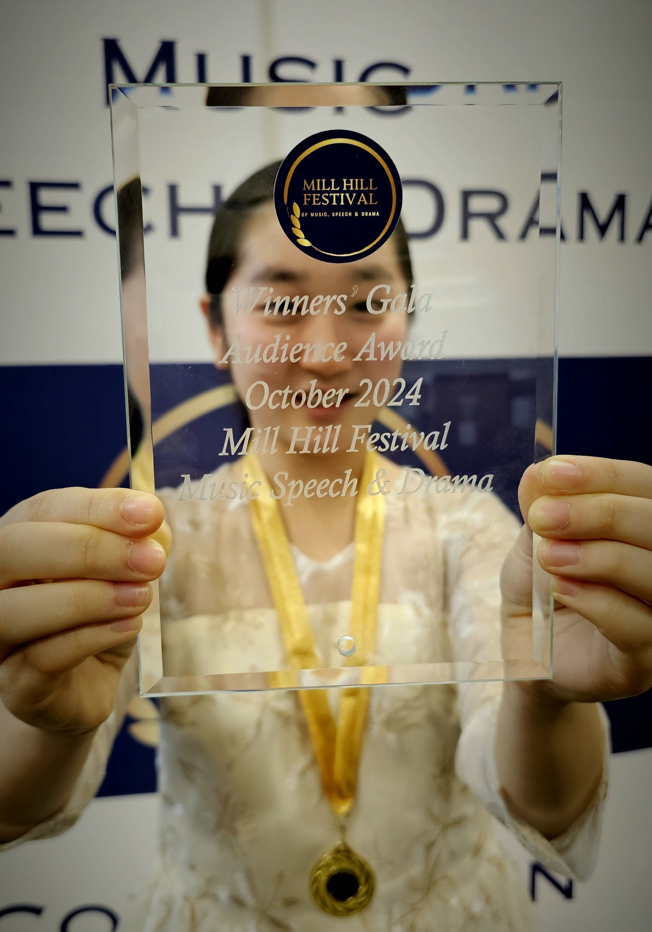 Jane Lee - Violinist (14 years Old) 
1st Prize Winner 2023 & 2024
Audience Award for Best Performance 