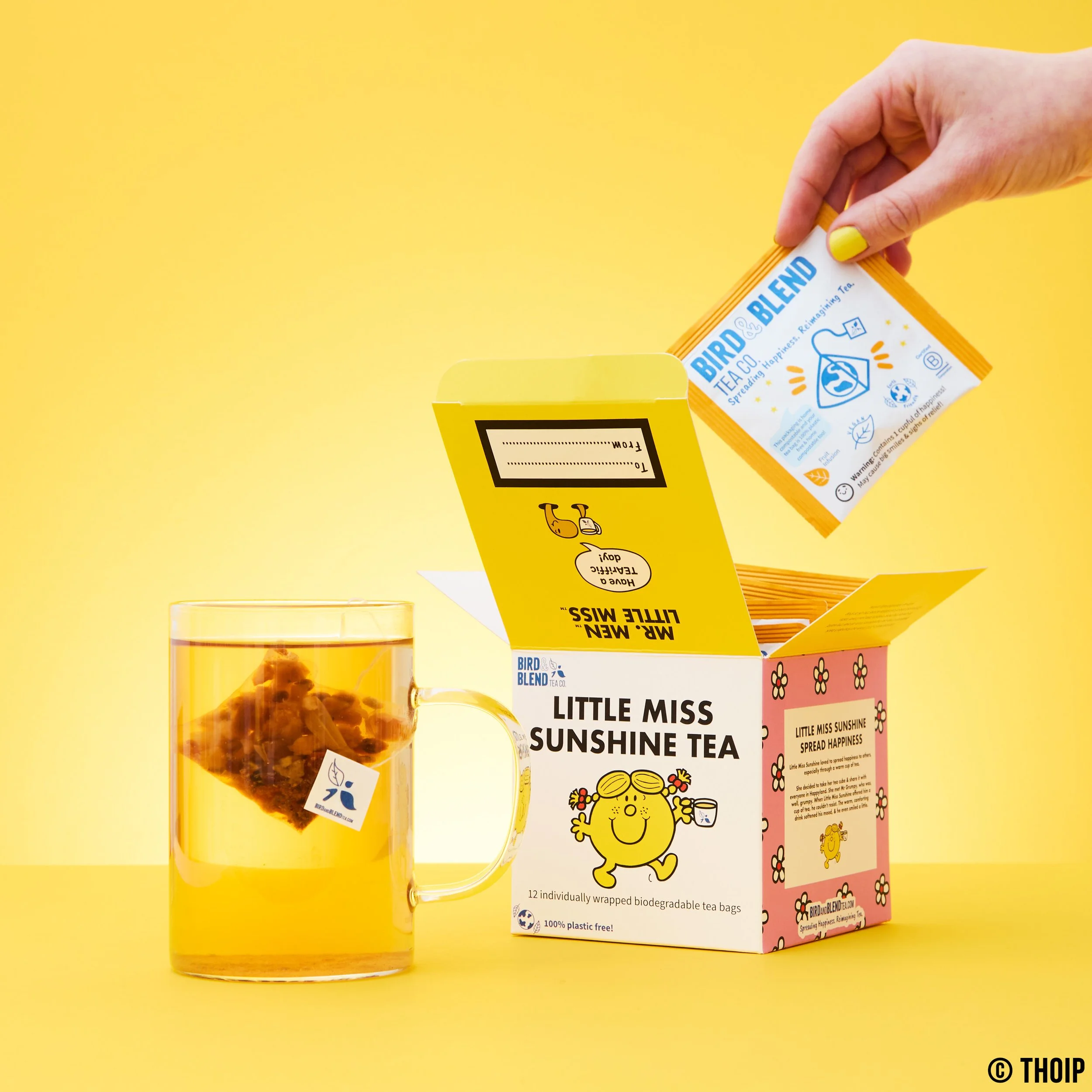 Little_Miss_Sunshine_Cube_Lifestyle_03_SQUARE.jpg