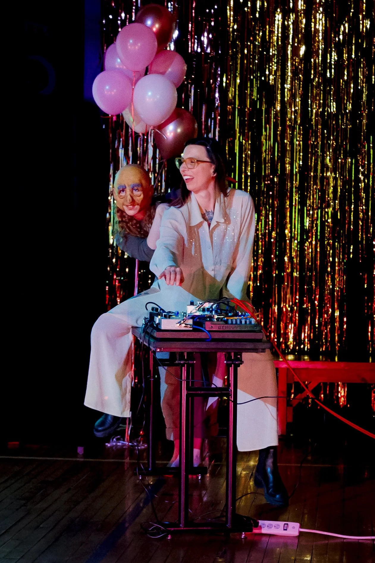 078_13LoveSongs_03.2025.jpg