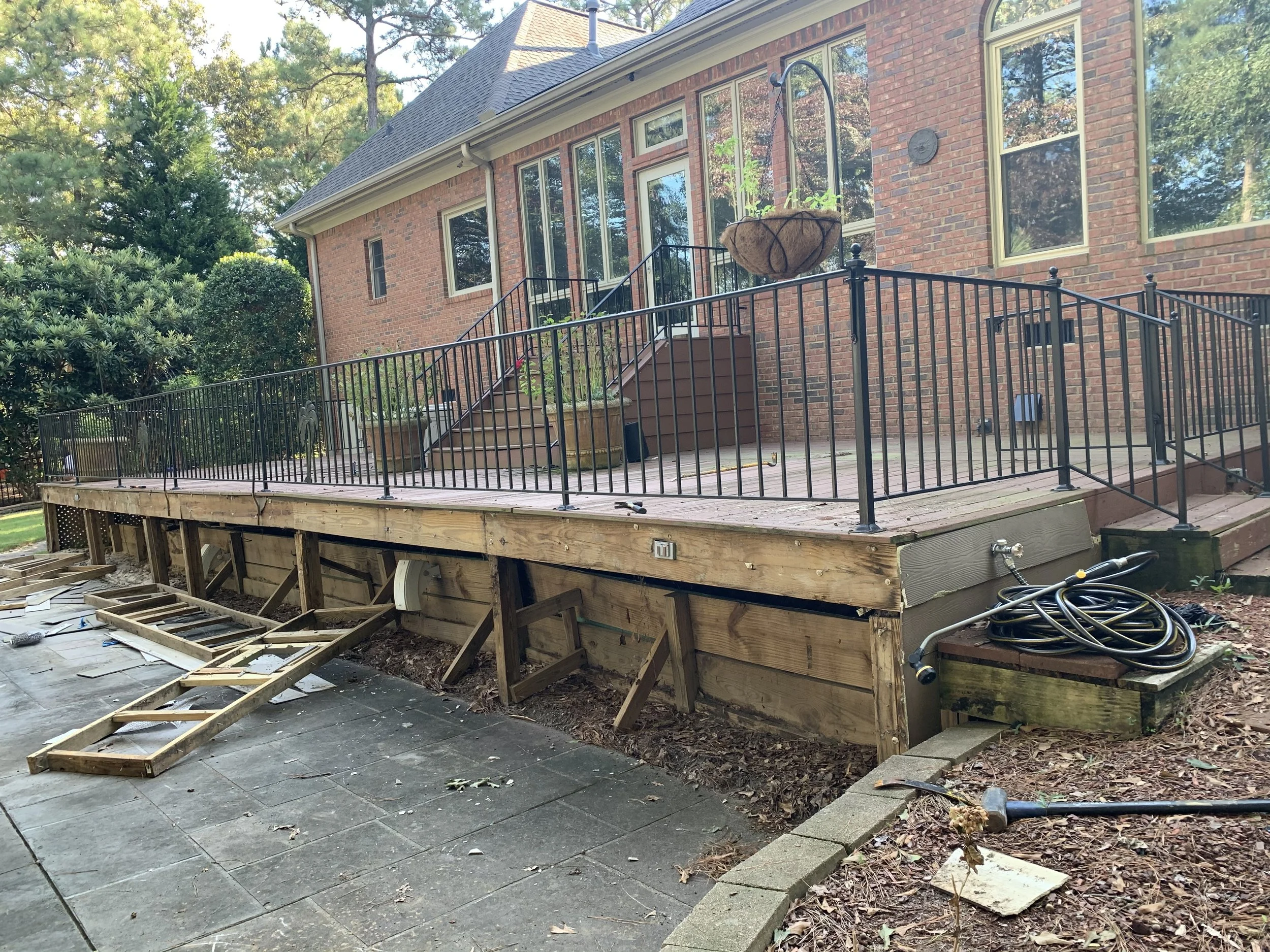 before-photo-deck-remodel